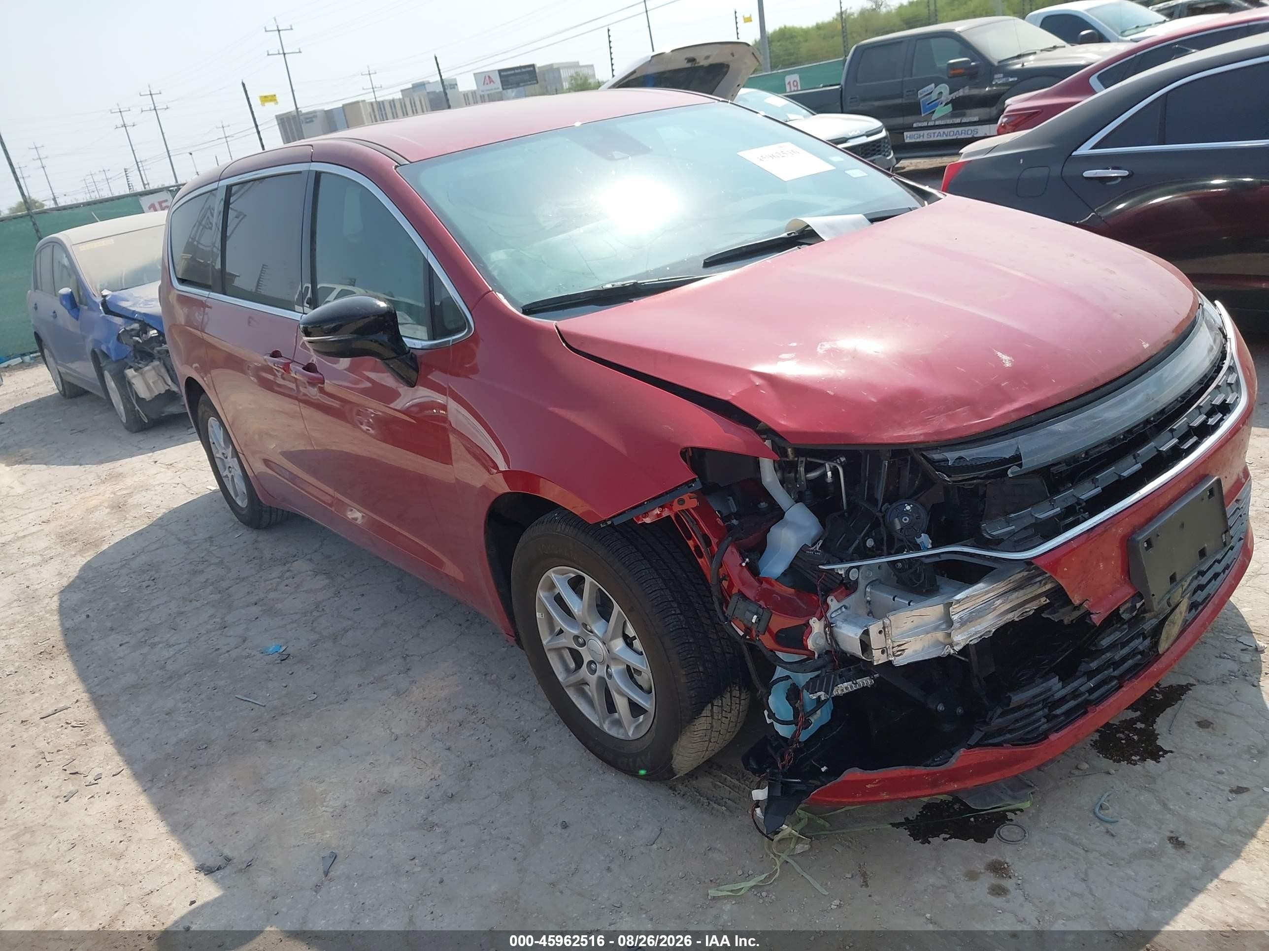 2027 Chrysler Pacifica VIN 2C4RC1BG8VR568072 — IAAI salvage auction photo