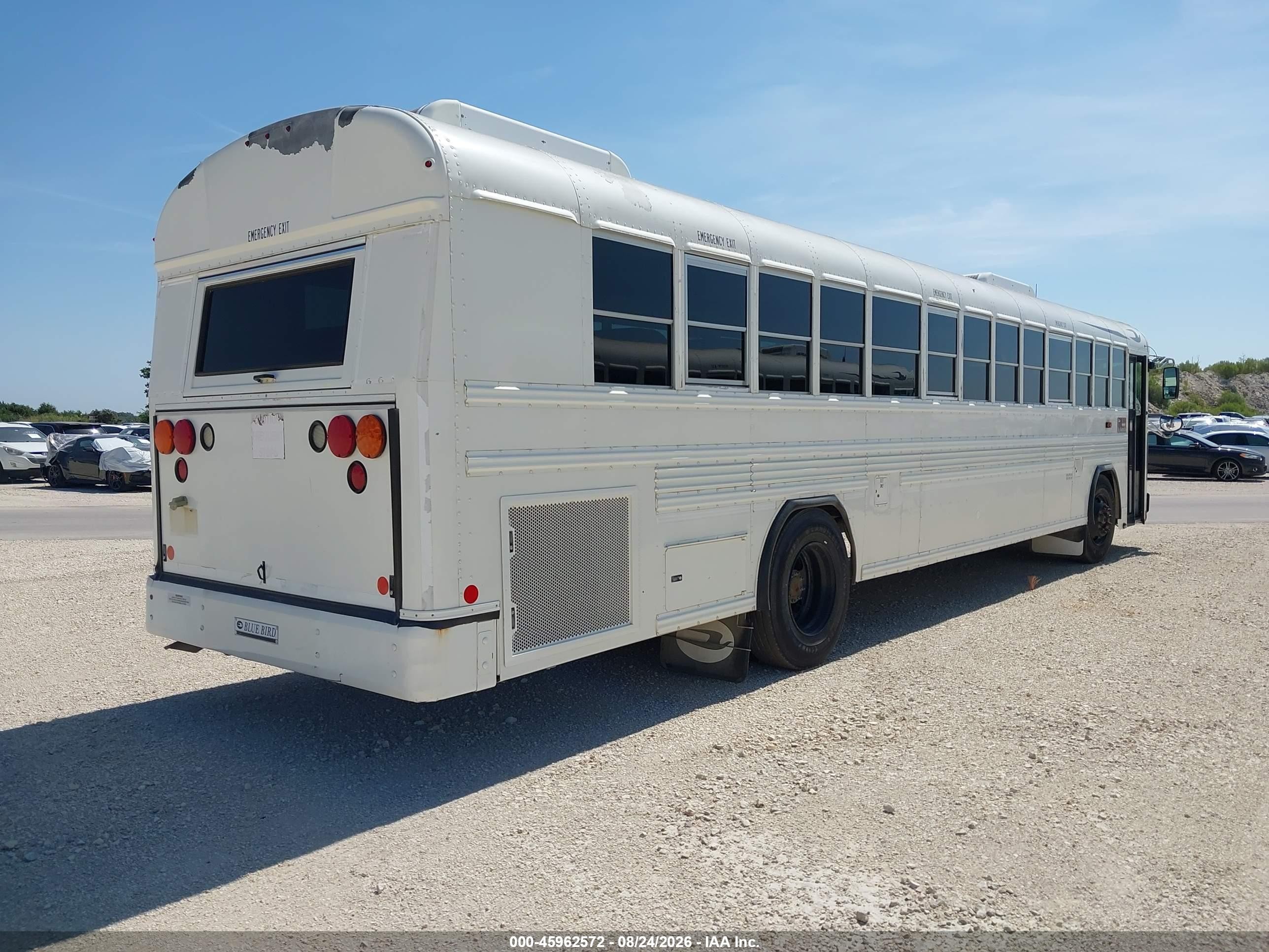 2014 Blue Bird School Bus / Transit Bus VIN 1BABNBCA7EF304712 IAAI salvage auction — Normal Wear, Sf97 (Texas), sold $20,600 on 2026-09-16 (photo 4)