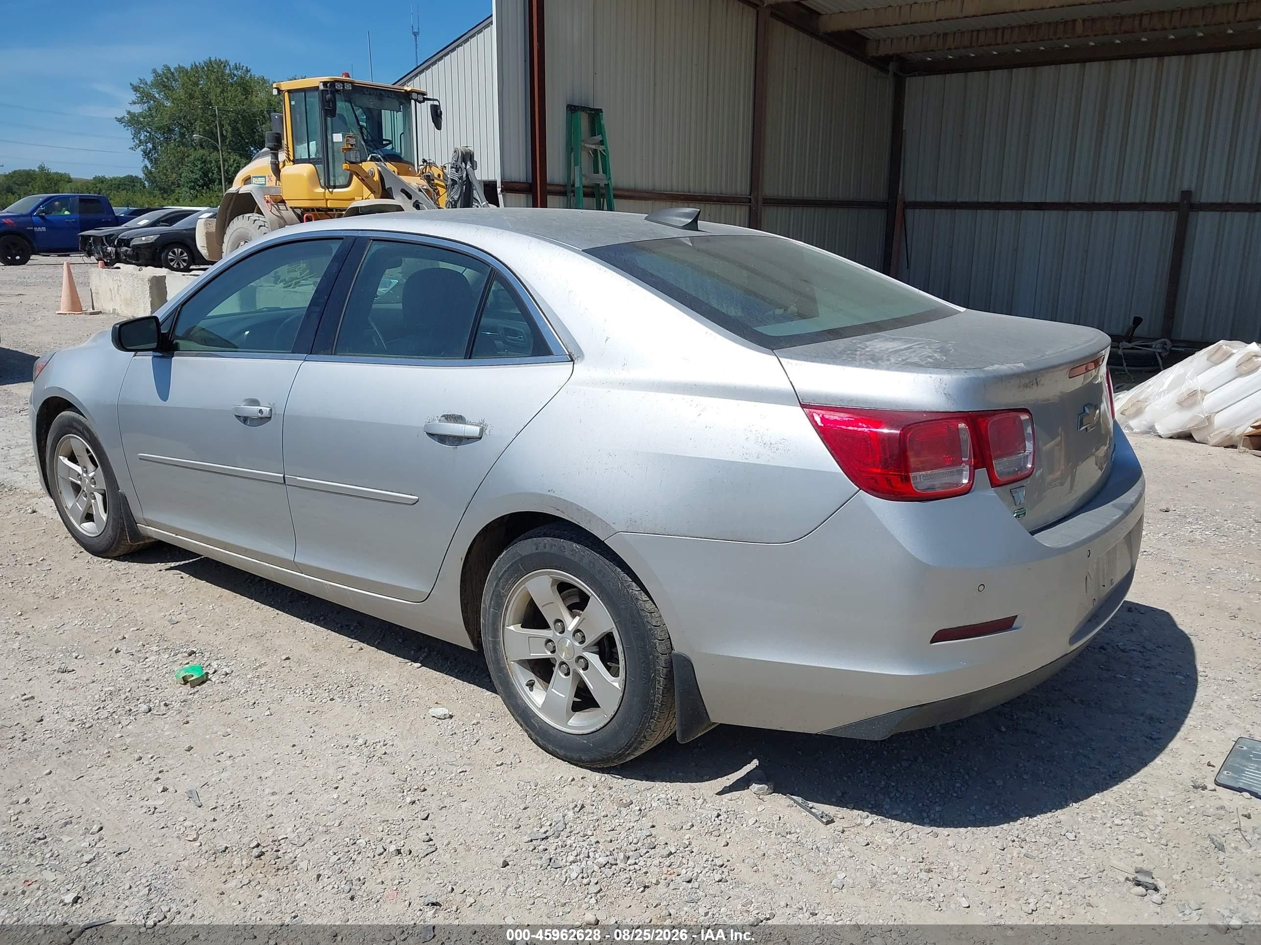 2016 Chevrolet Malibu Limited VIN 1G11B5SA6GF123738 IAAI salvage auction — Water/Flood, Salvage (Ohio), sold $700 on 2026-09-26 (photo 3)