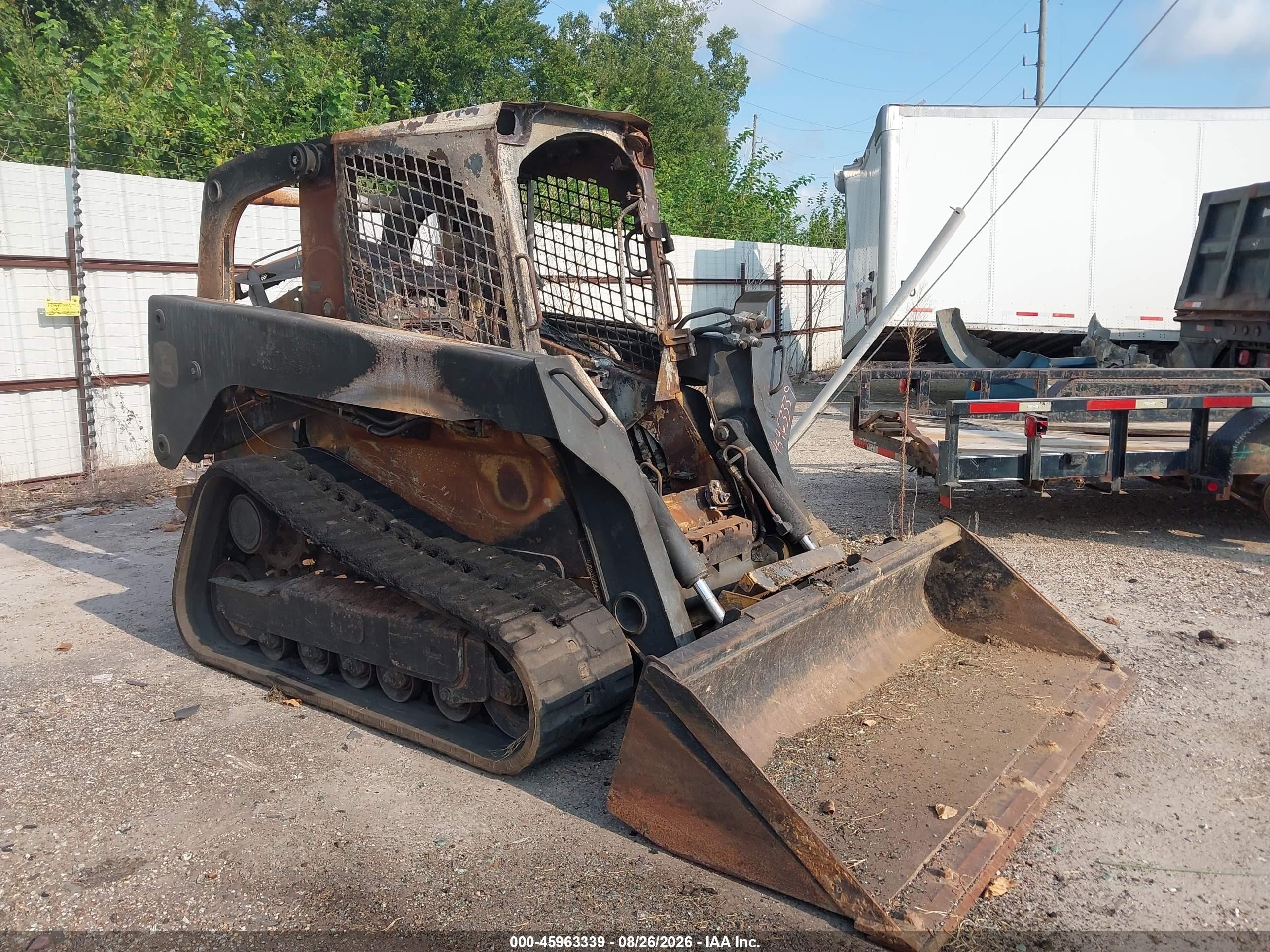 2012 John Deere 329dt Skidsteer VIN 1T0329DMLCD235736 IAAI salvage auction — Burn, Bill Of Sale (Texas), sold $1,225 on 2026-10-07 (photo 1)
