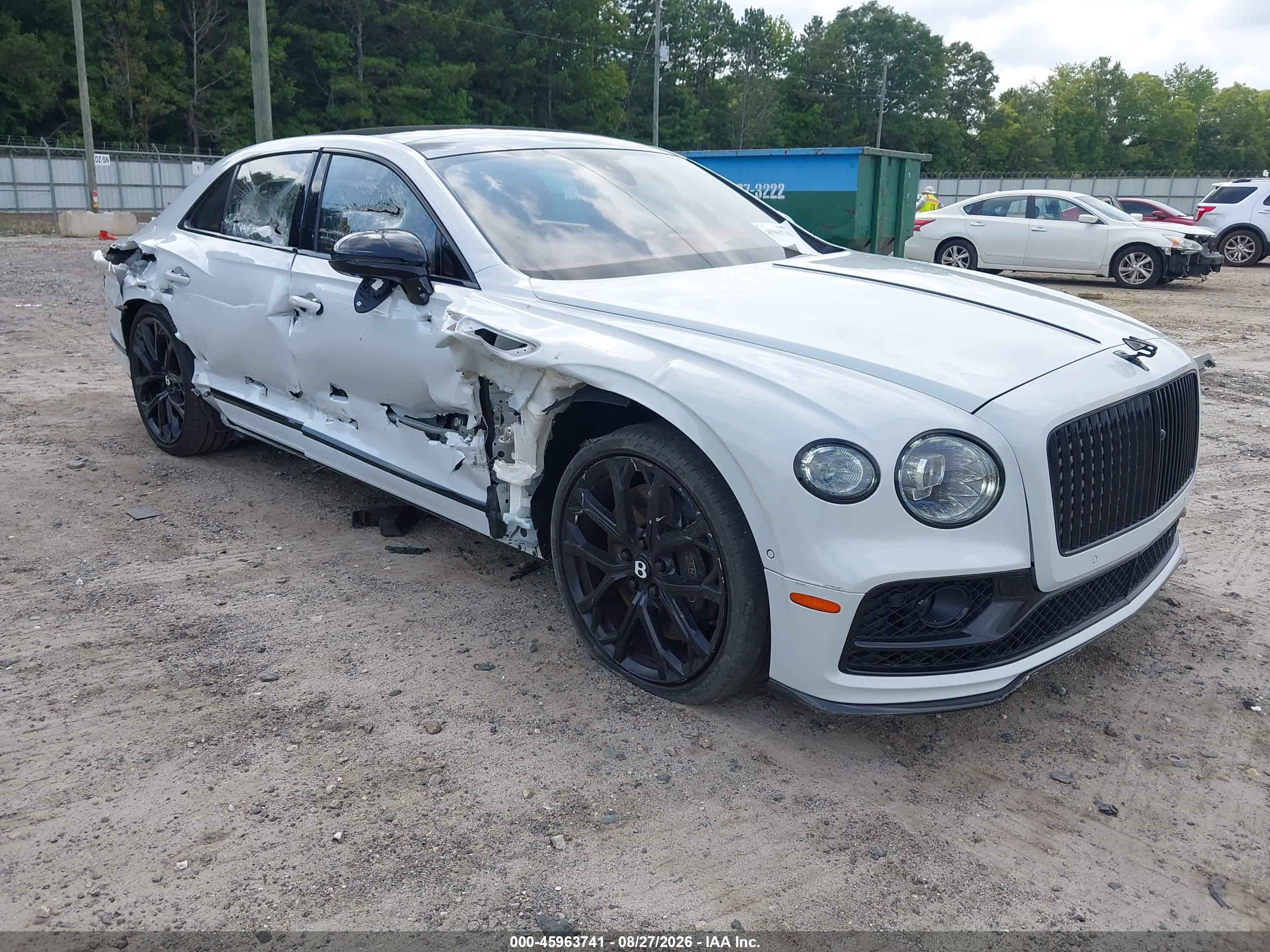 2023 Bentley Flying Spur VIN SCBBG6ZG9PC009105 — IAAI salvage auction photo