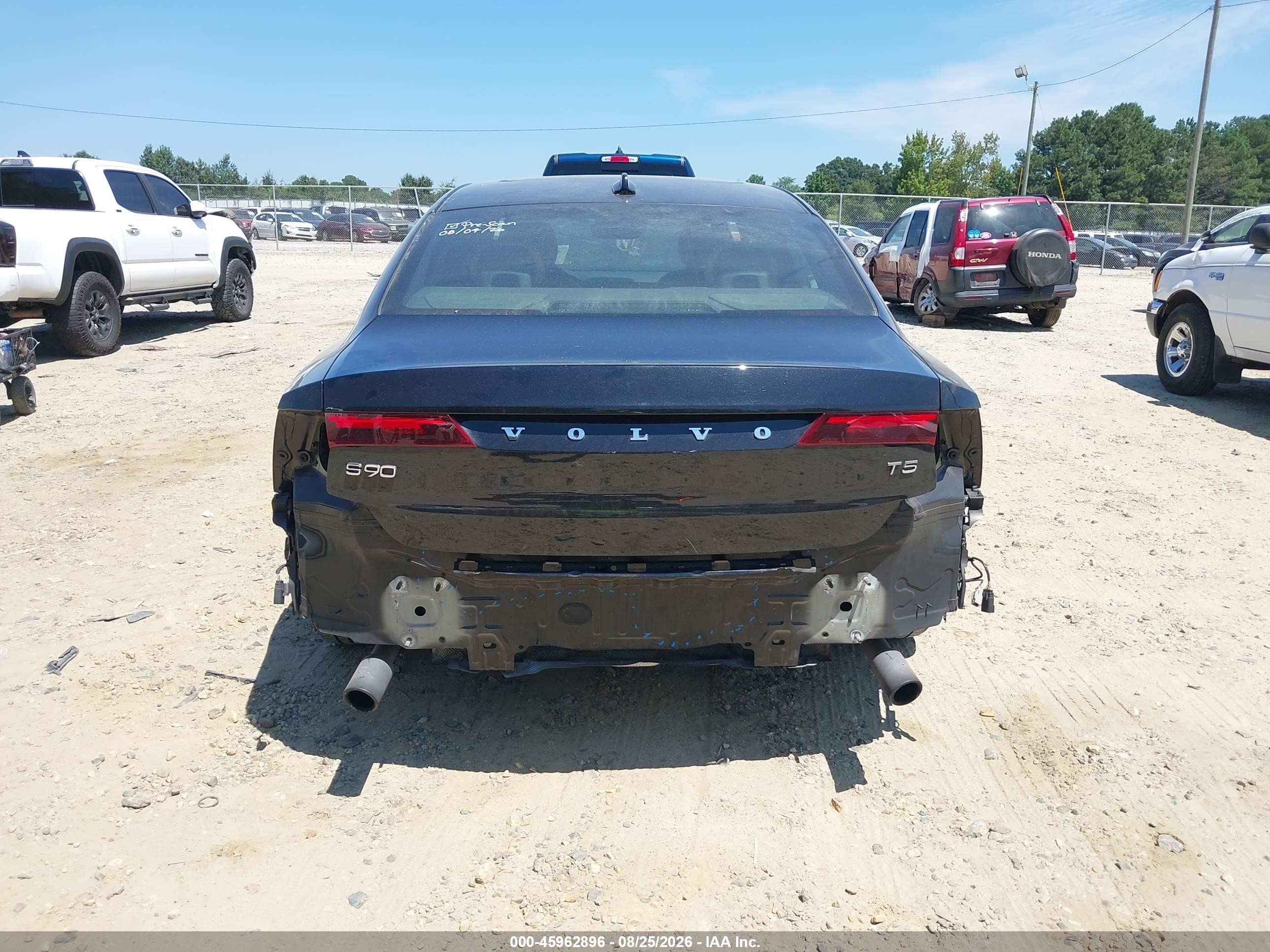 2018 Volvo S90 VIN LVY982AK9JP021524 IAAI salvage auction — Rear End, Salvage (Georgia), sold $5,200 on 2026-10-07 (photo 6)