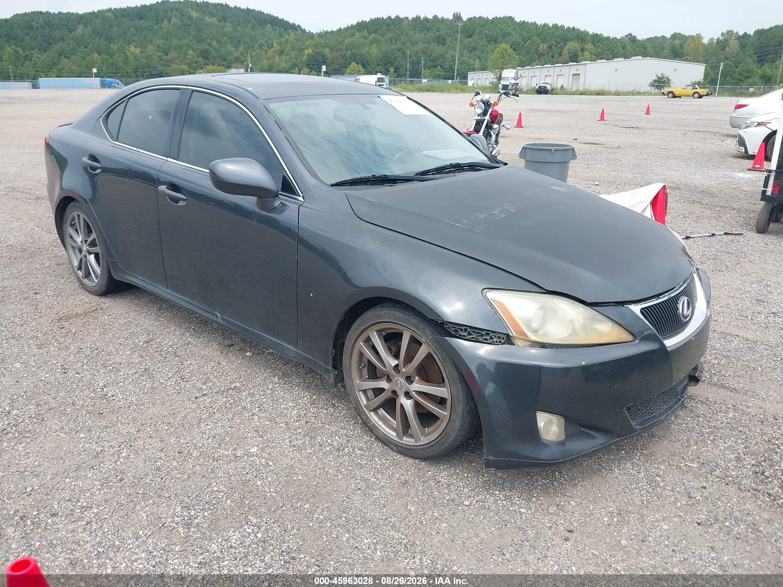2008 Lexus Is VIN JTHBK262085083093 IAAI salvage auction — Normal Wear, Clear (Alabama), sold $875 on 2026-09-18 (photo 1)