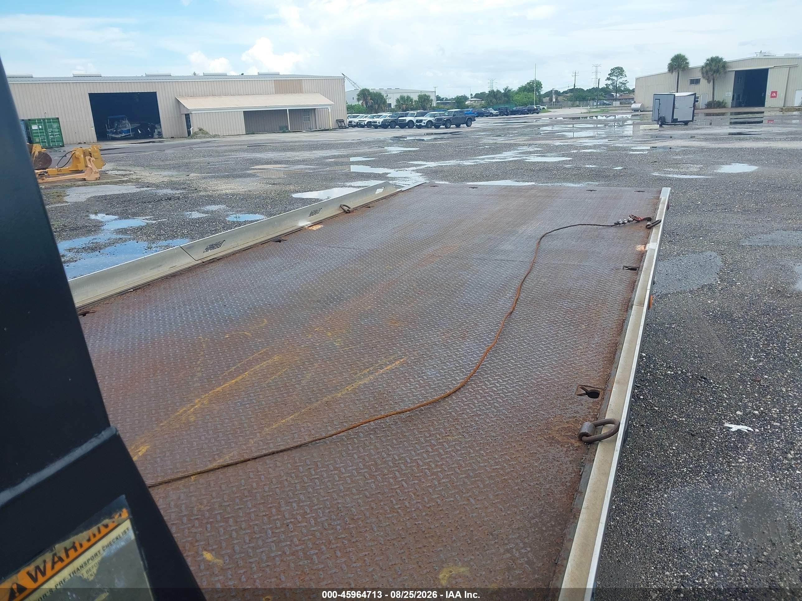 2009 International 4000-Series VIN 1HTJTSKL89H050922 IAAI salvage auction — Normal Wear, Clear (Florida), sold $12,950 on 2026-08-31 (photo 6)