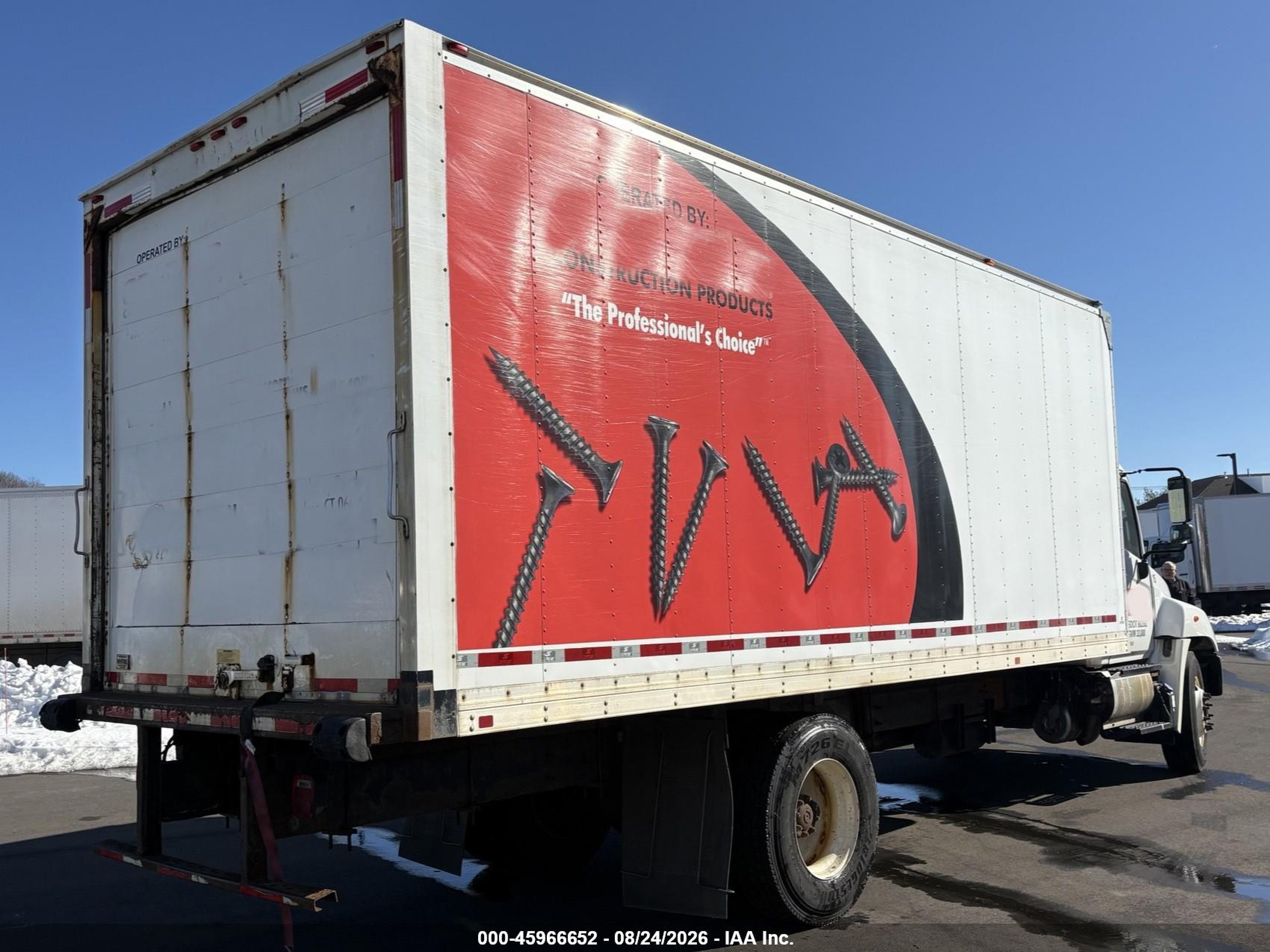 2018 Hino 338 VIN 5PVNV8JR4J4S51228 IAAI salvage auction — Normal Wear, Clear (Connecticut), sold $15,500 on 2026-09-18 (photo 3)