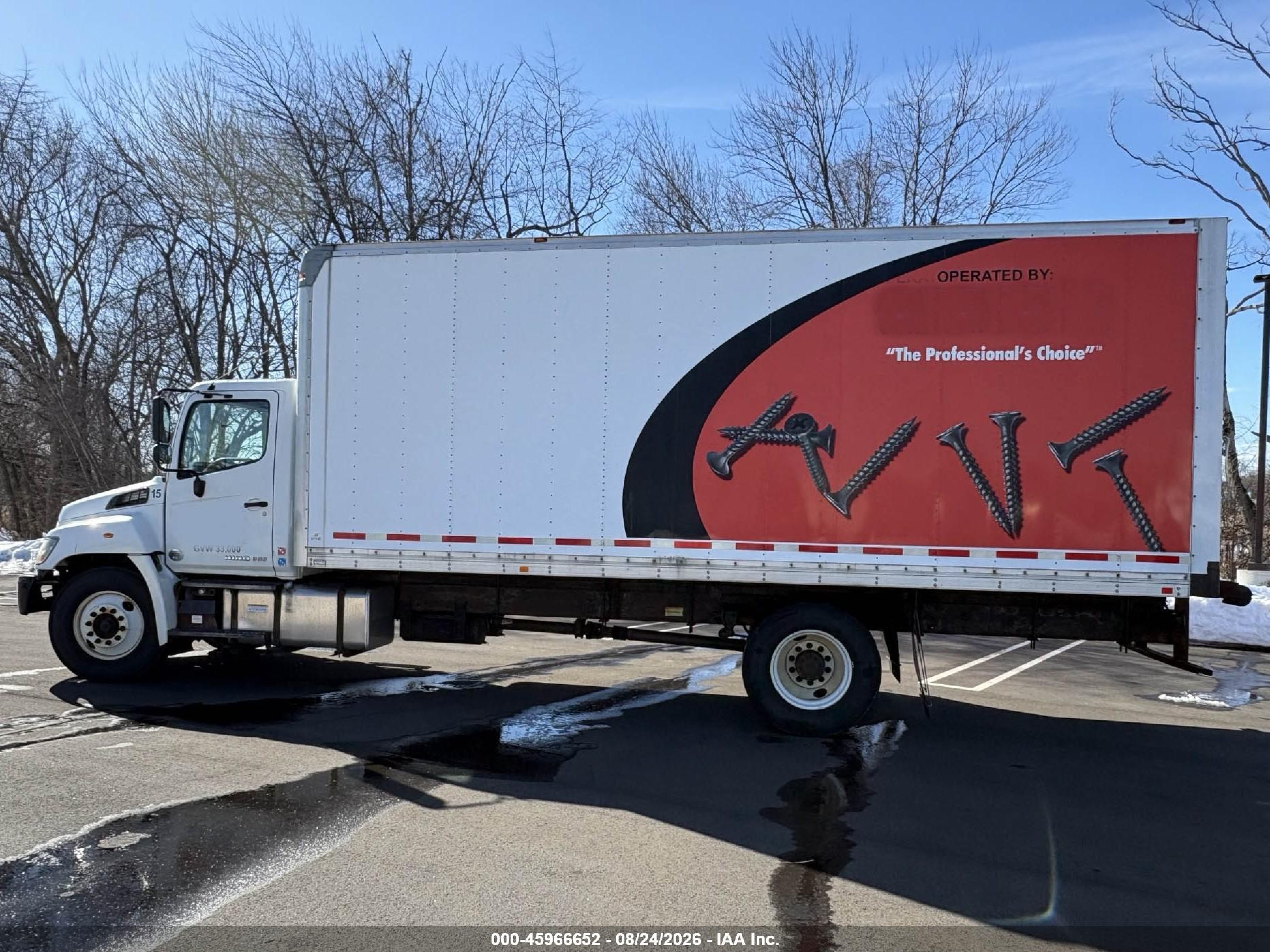 2018 Hino 338 VIN 5PVNV8JR4J4S51228 IAAI salvage auction — Normal Wear, Clear (Connecticut), sold $15,500 on 2026-09-18 (photo 6)