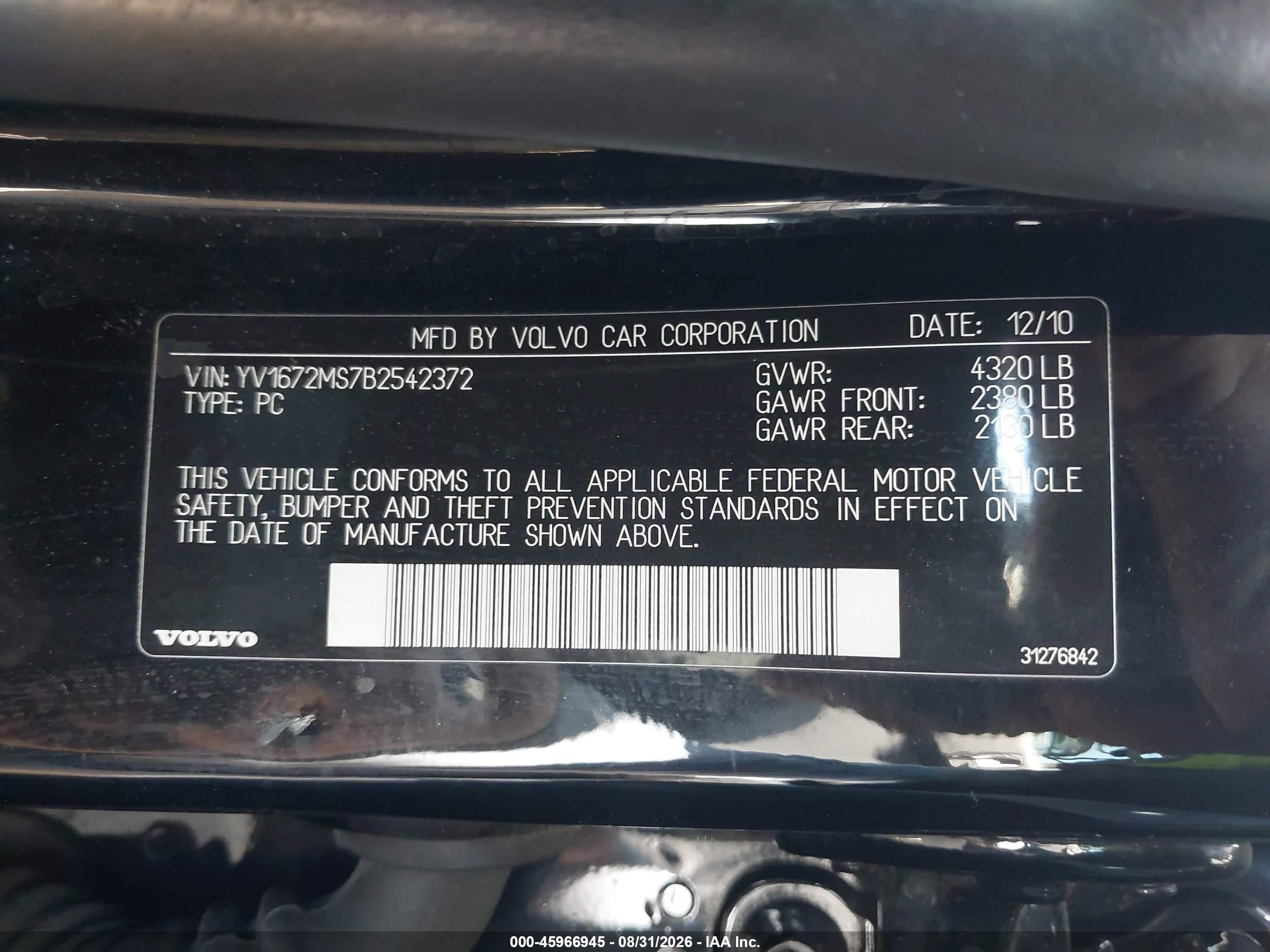 2011 Volvo S40 VIN YV1672MS7B2542372 IAAI salvage auction — Side, Salvage (California), sold $850 on 2026-09-14 (photo 9)