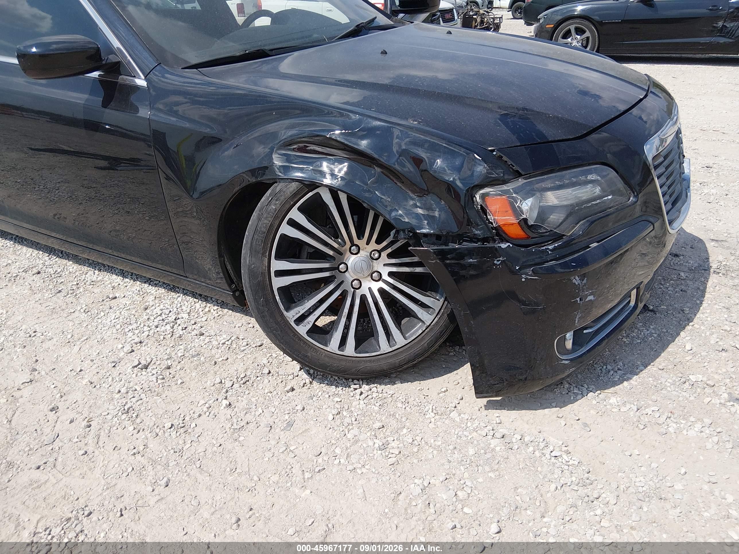 2012 Chrysler 300 VIN 2C3CCABG4CH157264 IAAI salvage auction — Normal Wear, Clear (Missouri), sold $875 on 2026-09-10 (photo 6)