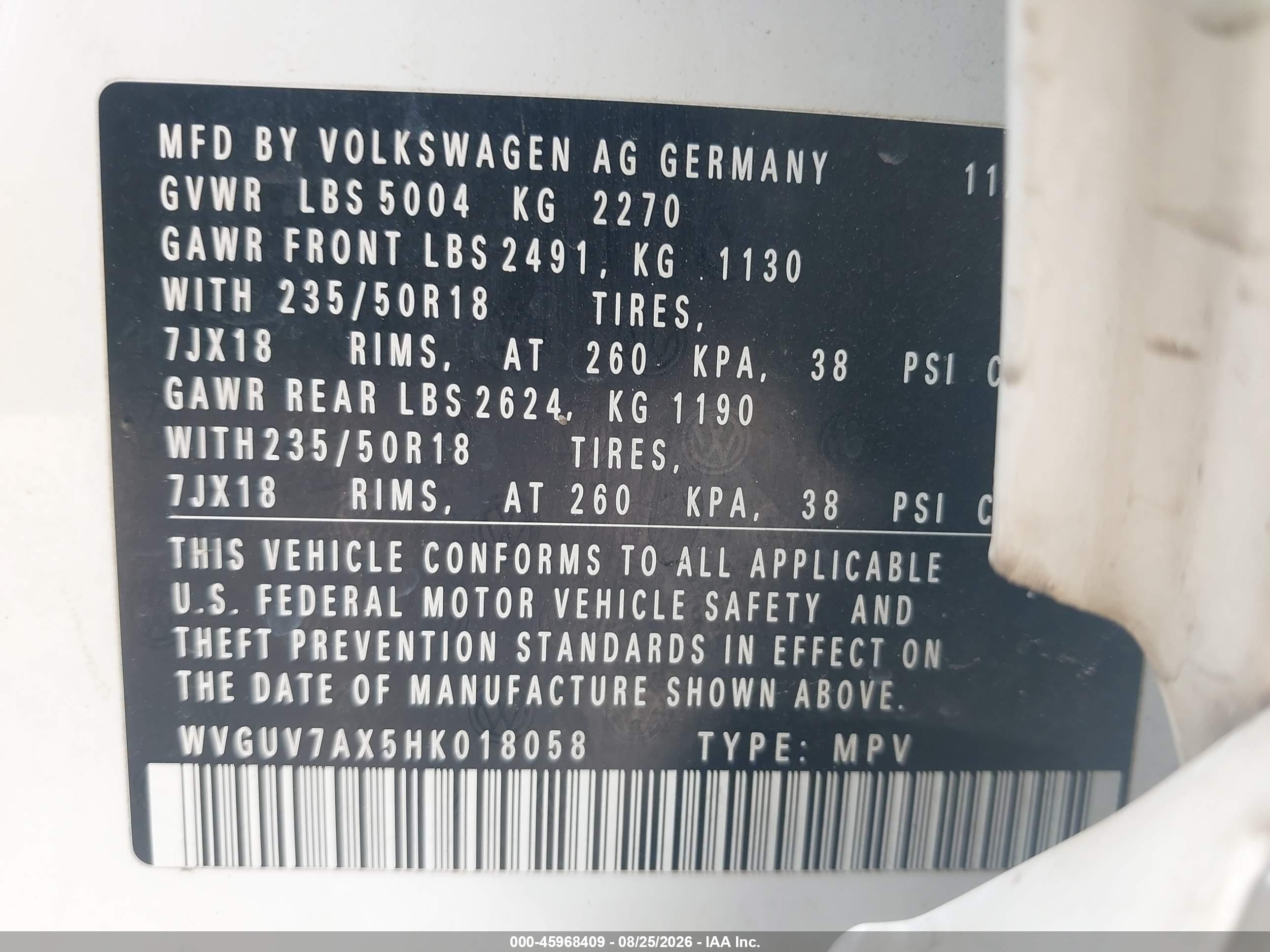 2017 Volkswagen Tiguan VIN WVGUV7AX5HK018058 IAAI salvage auction — Rear End, Salvage (Texas), sold $3,400 on 2026-09-18 (photo 9)