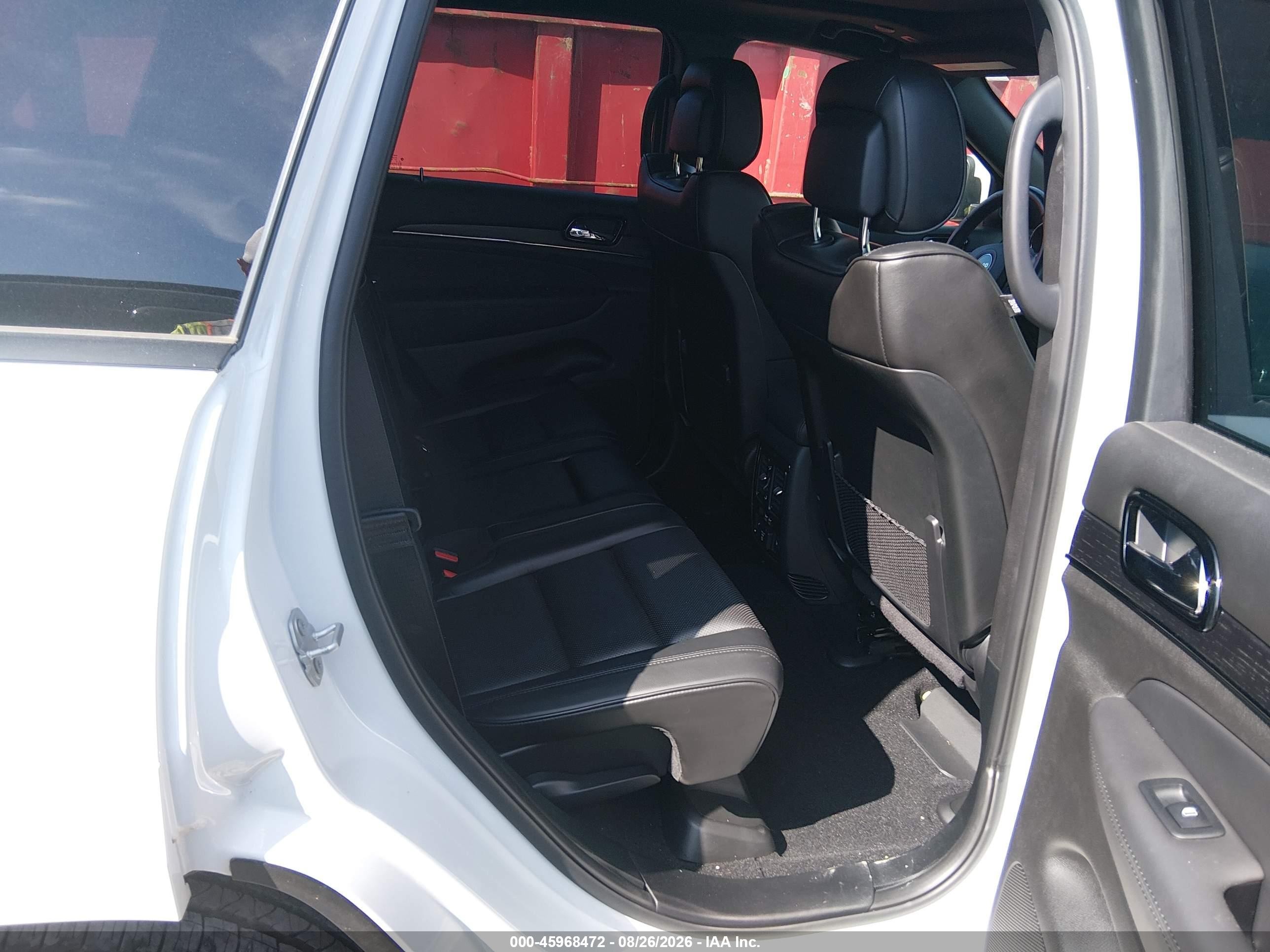 2019 Jeep Grand cherokee VIN 1C4RJFCT2KC856608 IAAI salvage auction — Front End, Salvage (Virginia), sold $12,100 on 2026-09-07 (photo 8)