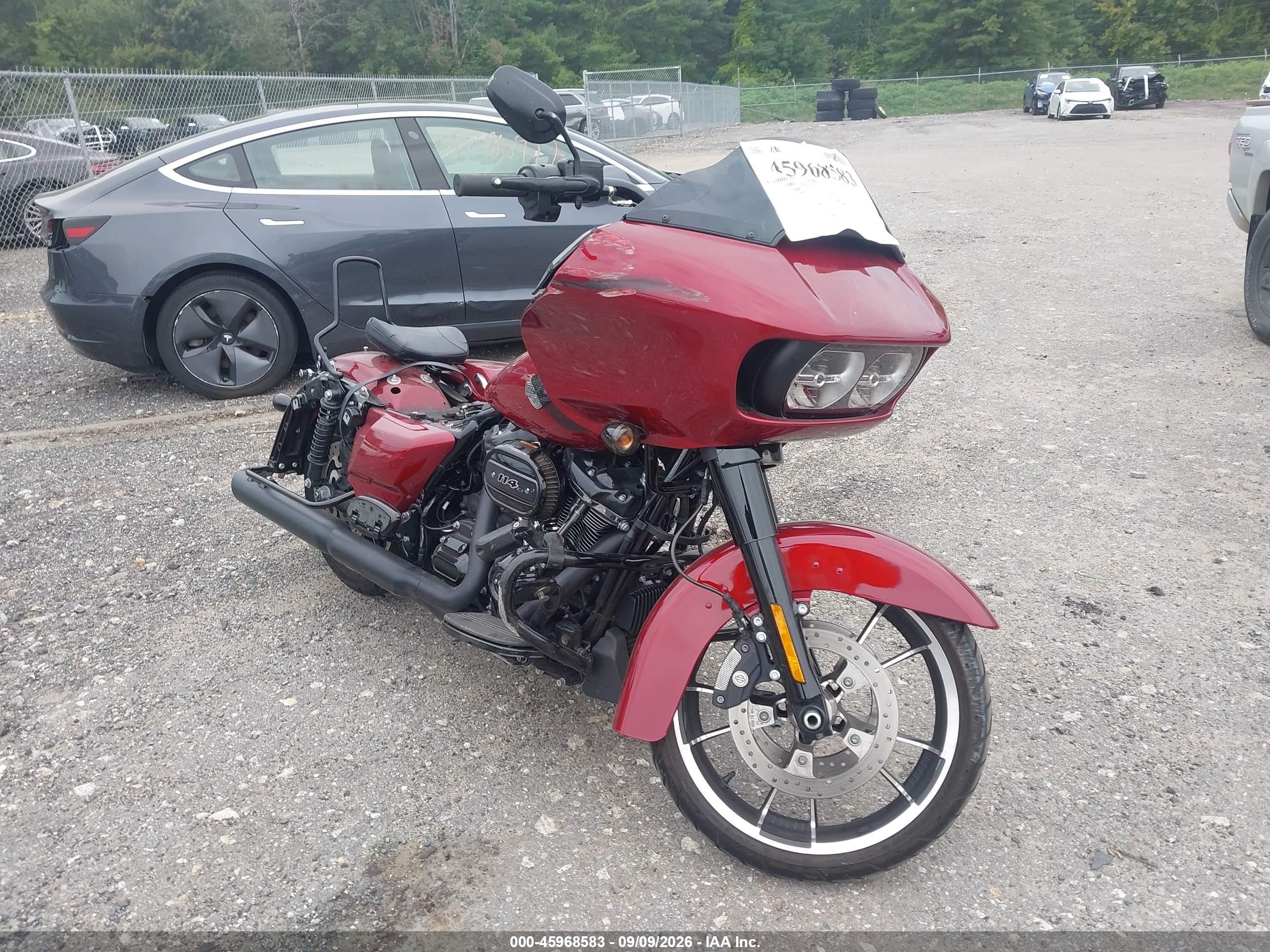 2022 Harley-Davidson FLTRXS VIN 1HD1KTP10NB638421 — IAAI salvage auction photo