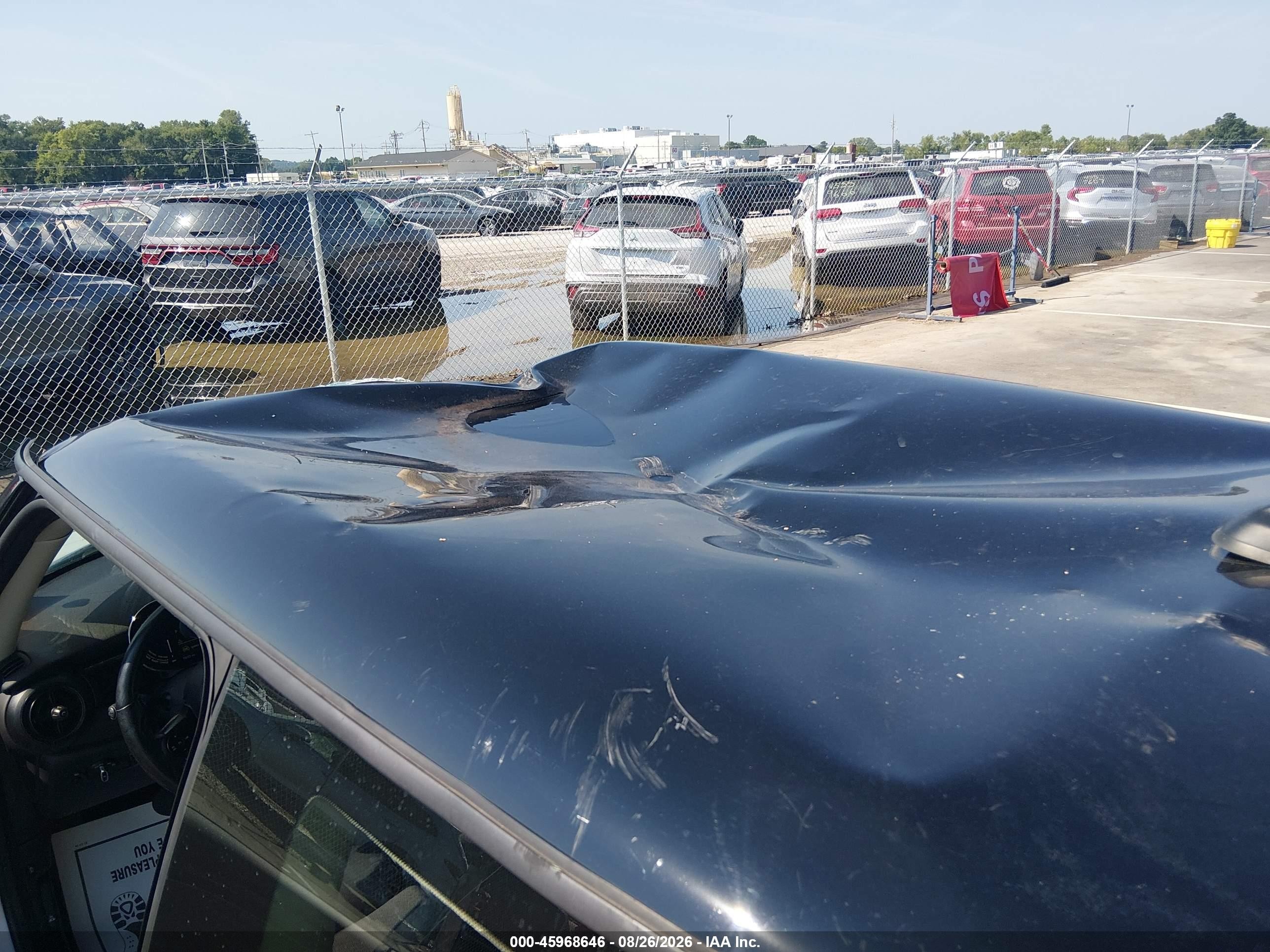 2022 Mini Hard top VIN WMW13DJ09N2R46186 IAAI salvage auction — Top/Roof, Salvage (Missouri), sold $4,450 on 2026-09-20 (photo 6)