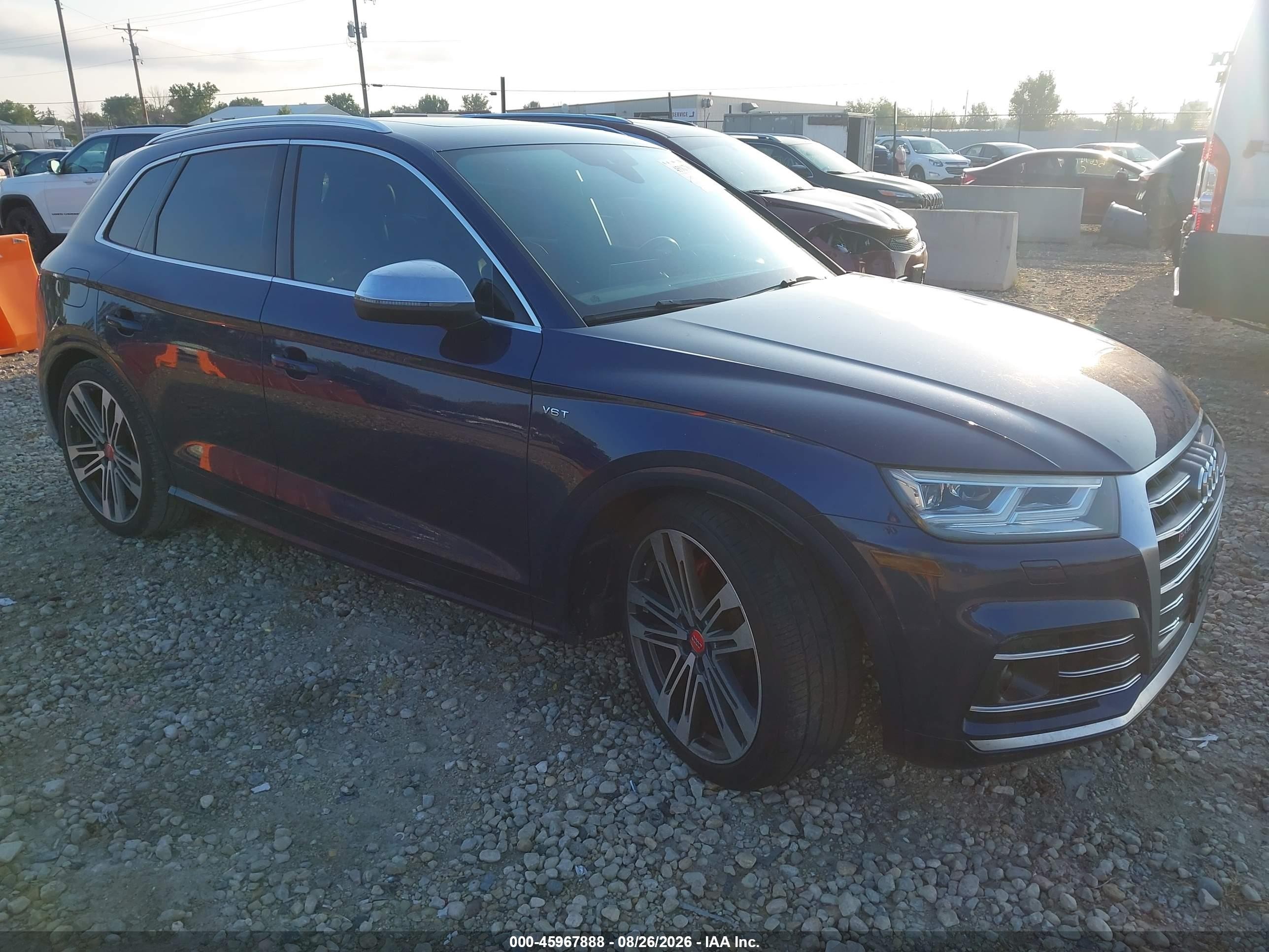 2018 Audi SQ5 VIN WA1C4AFY4J2215045 — IAAI salvage auction photo