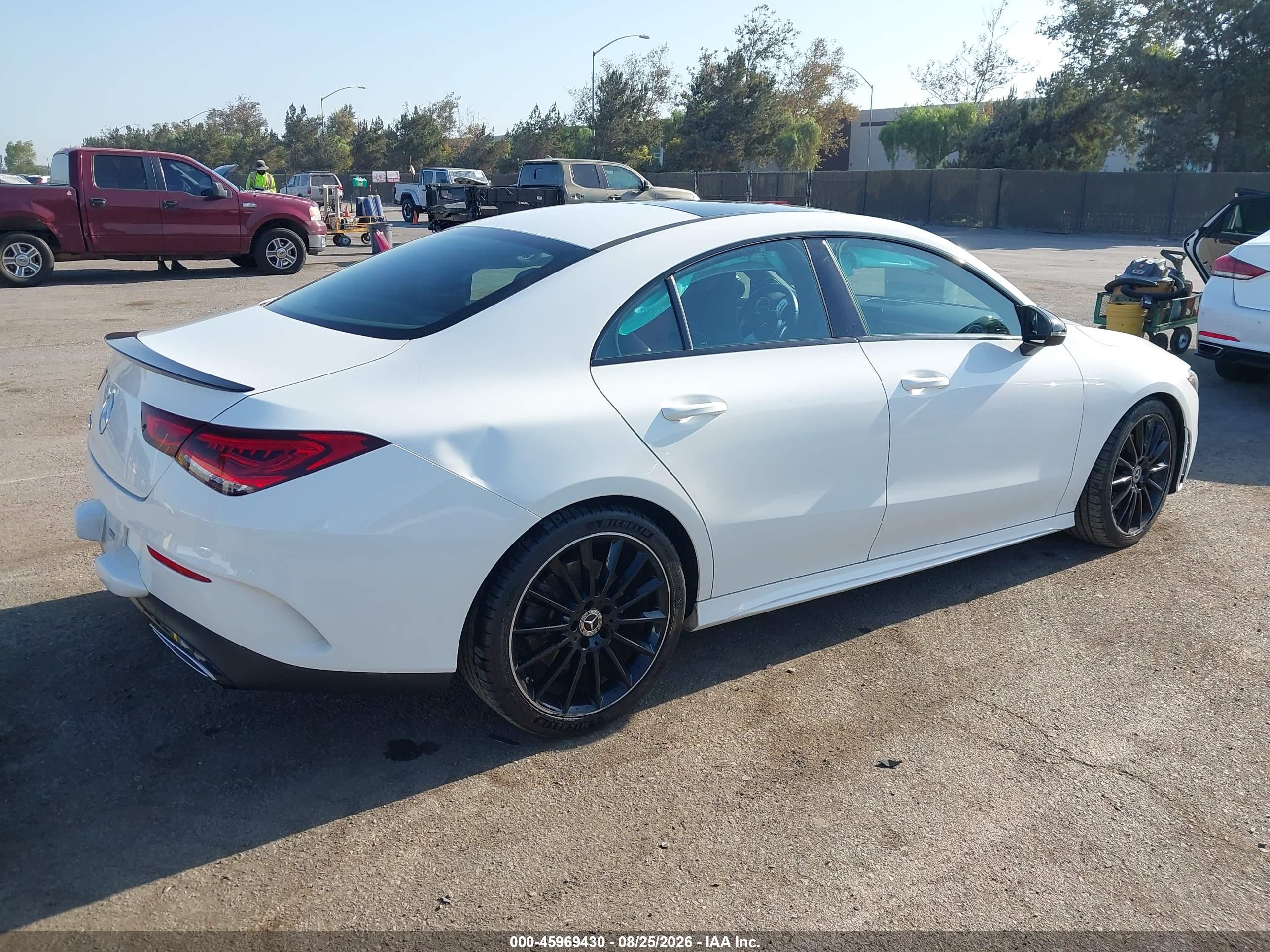 2020 Mercedes-benz Cla-klasse VIN WDD5J4GB5LN057468 IAAI salvage auction — Unknown, Salvage (California), sold $9,700 on 2026-09-11 (photo 4)
