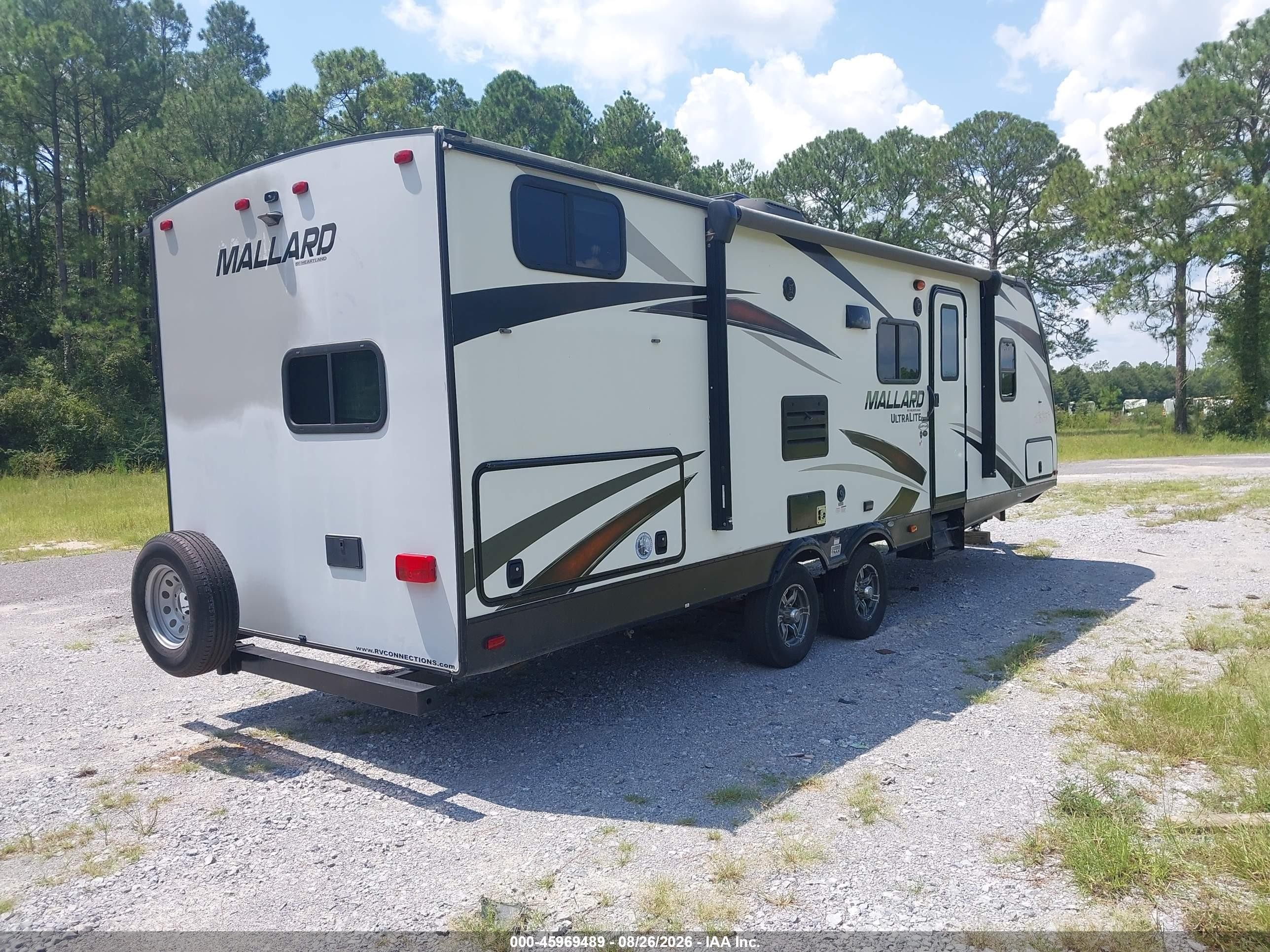 2018 VIN 5SFNB3224JE371423 IAAI salvage auction — Storm Damage, Rebuildable (Florida), sold $3,250 on 2026-09-23 (photo 4)