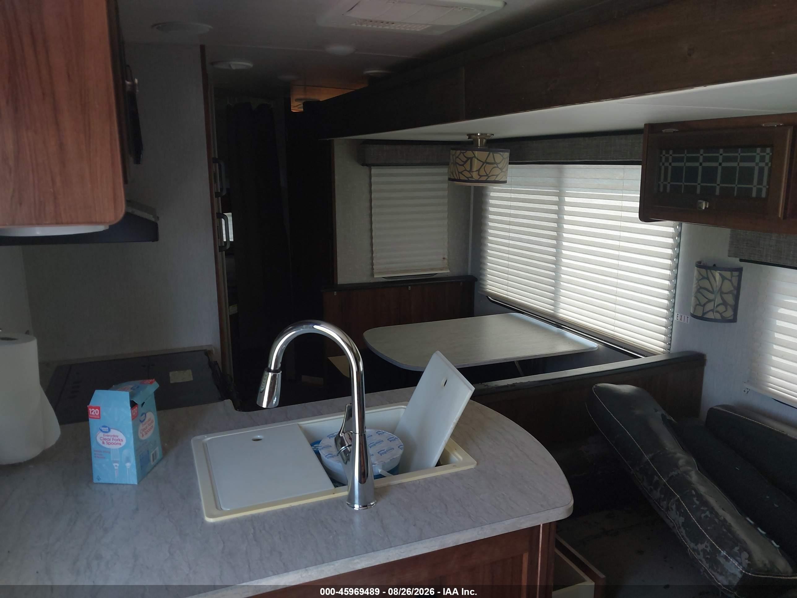 2018 VIN 5SFNB3224JE371423 IAAI salvage auction — Storm Damage, Rebuildable (Florida), sold $3,250 on 2026-09-23 (photo 5)