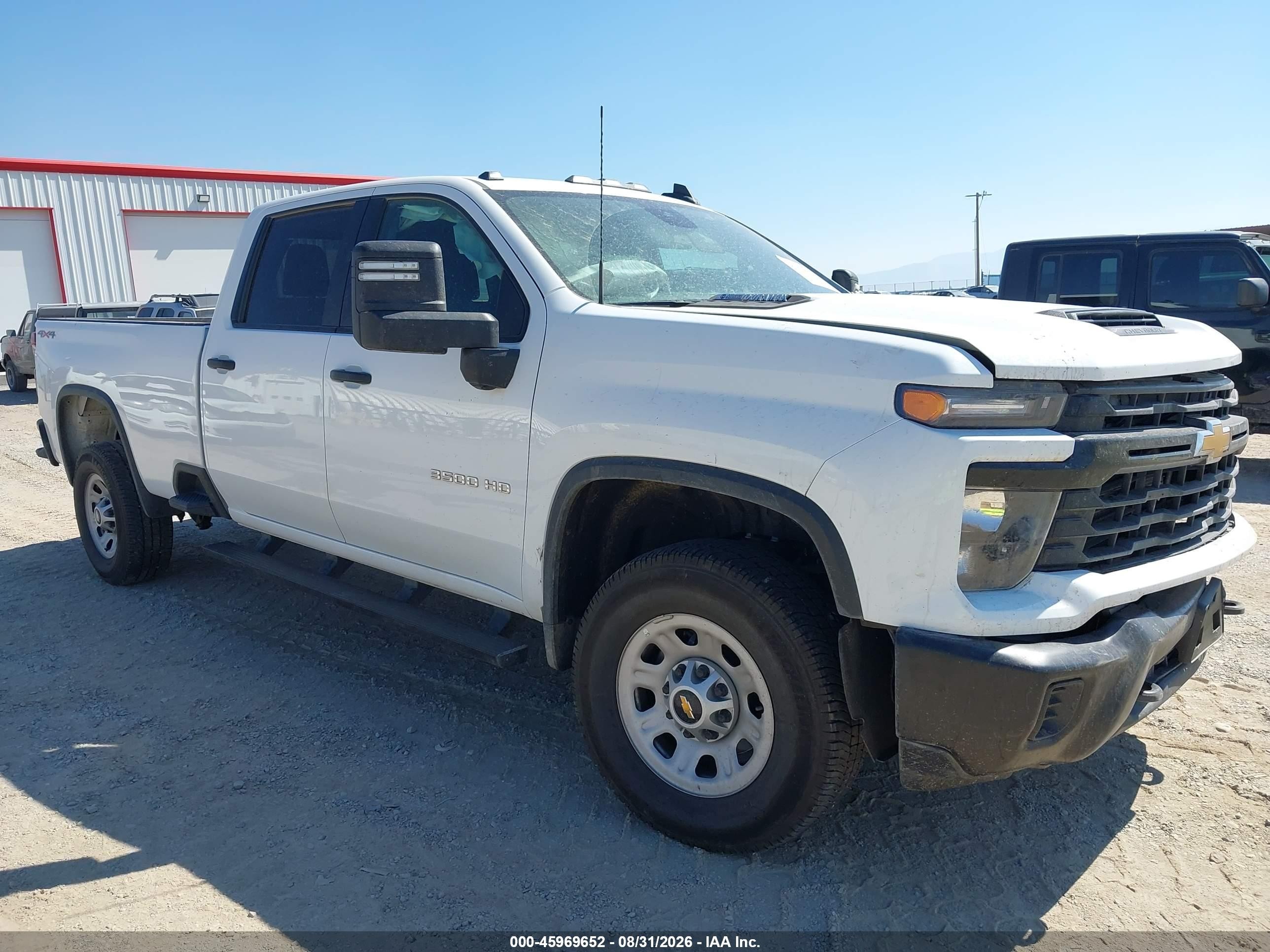 2026 Chevrolet Silverado 3500 VIN 1GC4KSEY5TF140598 — IAAI salvage auction photo
