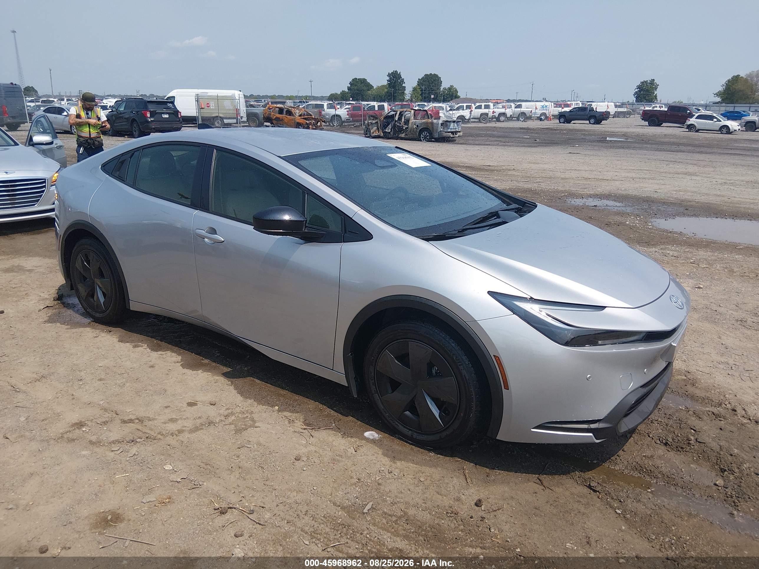 2026 Toyota Prius VIN JTDACAAUXT3071857 — IAAI salvage auction photo