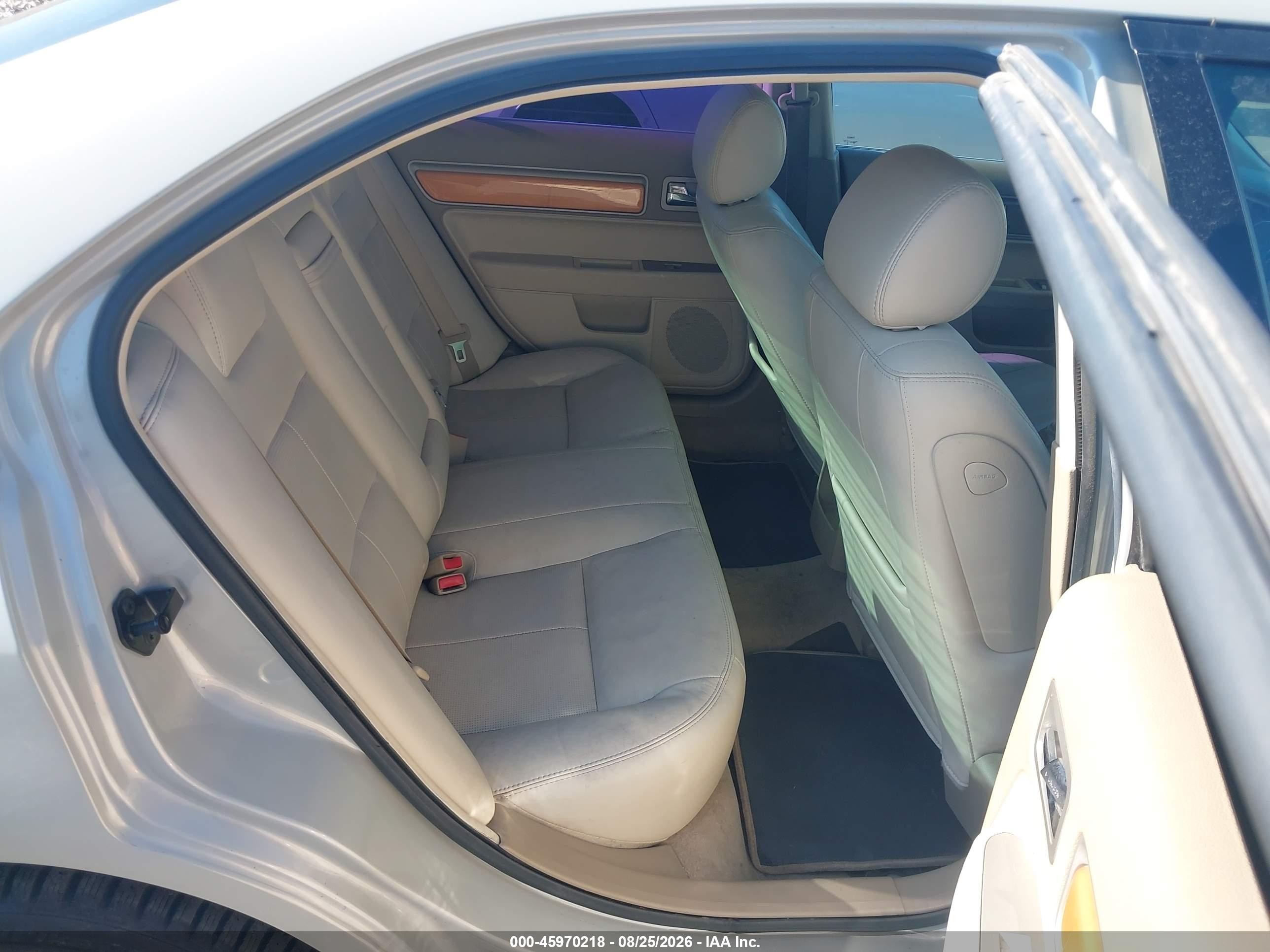 2007 Lincoln Mkz VIN 3LNHM26T87R664623 IAAI salvage auction — Normal Wear, Rebuilt/Restored (Utah), sold $425 on 2026-09-21 (photo 8)