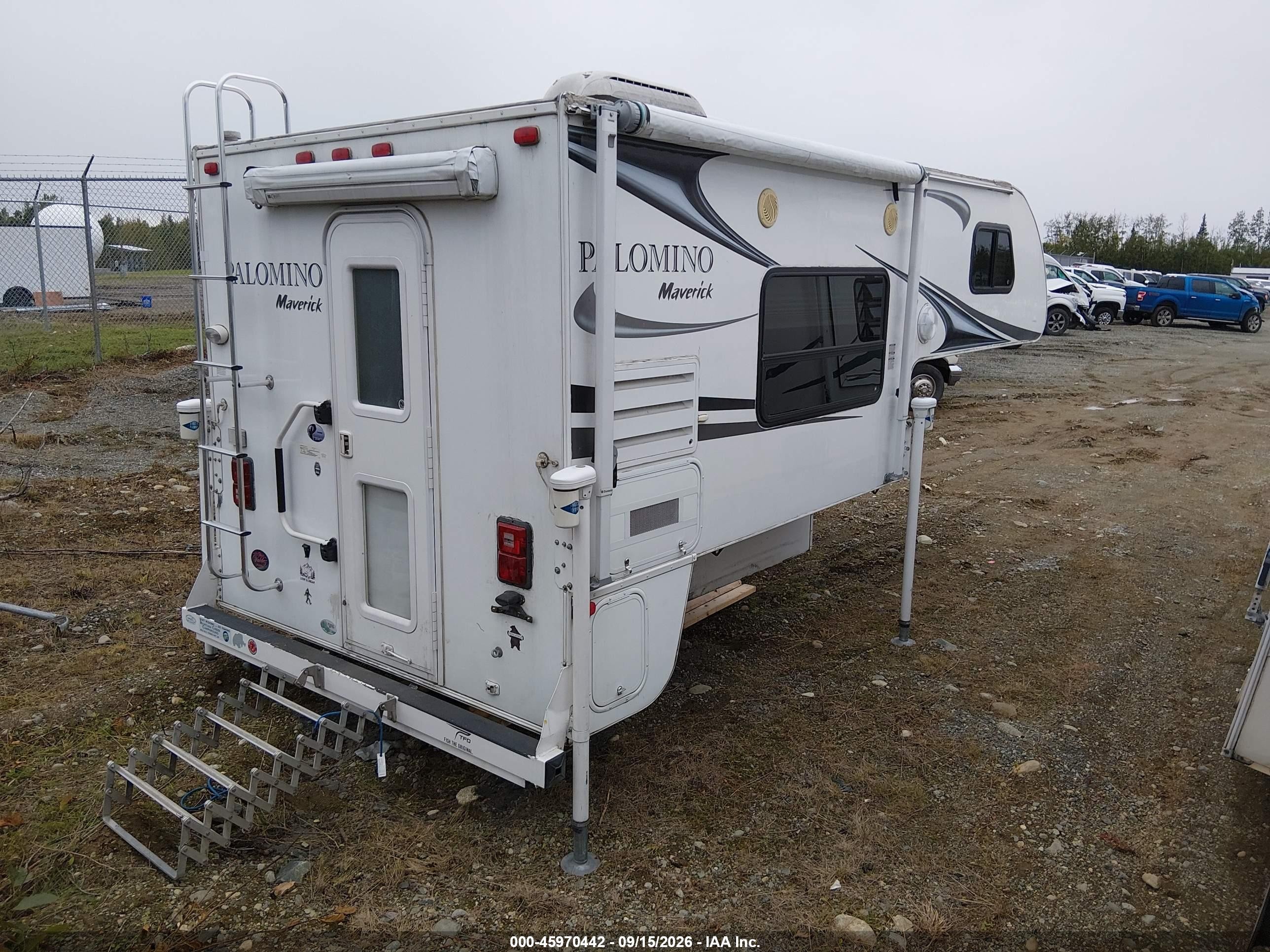 2012 Palomino Maverick VIN 4X4SMA707CN102261 IAAI salvage auction — Rear End, Bill Of Sale (Alaska), sold $2,550 on 2026-10-06 (photo 4)