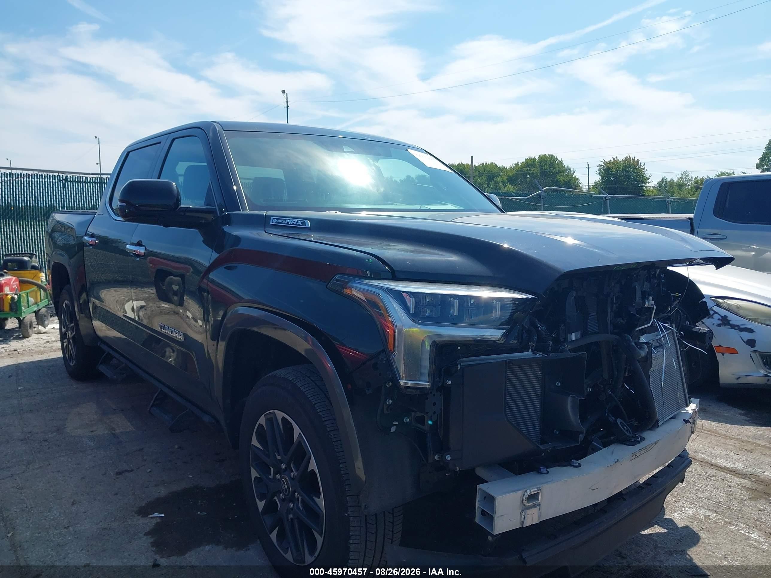 2025 Toyota Tundra VIN 5TFJC5DB1SX113244 — IAAI salvage auction photo