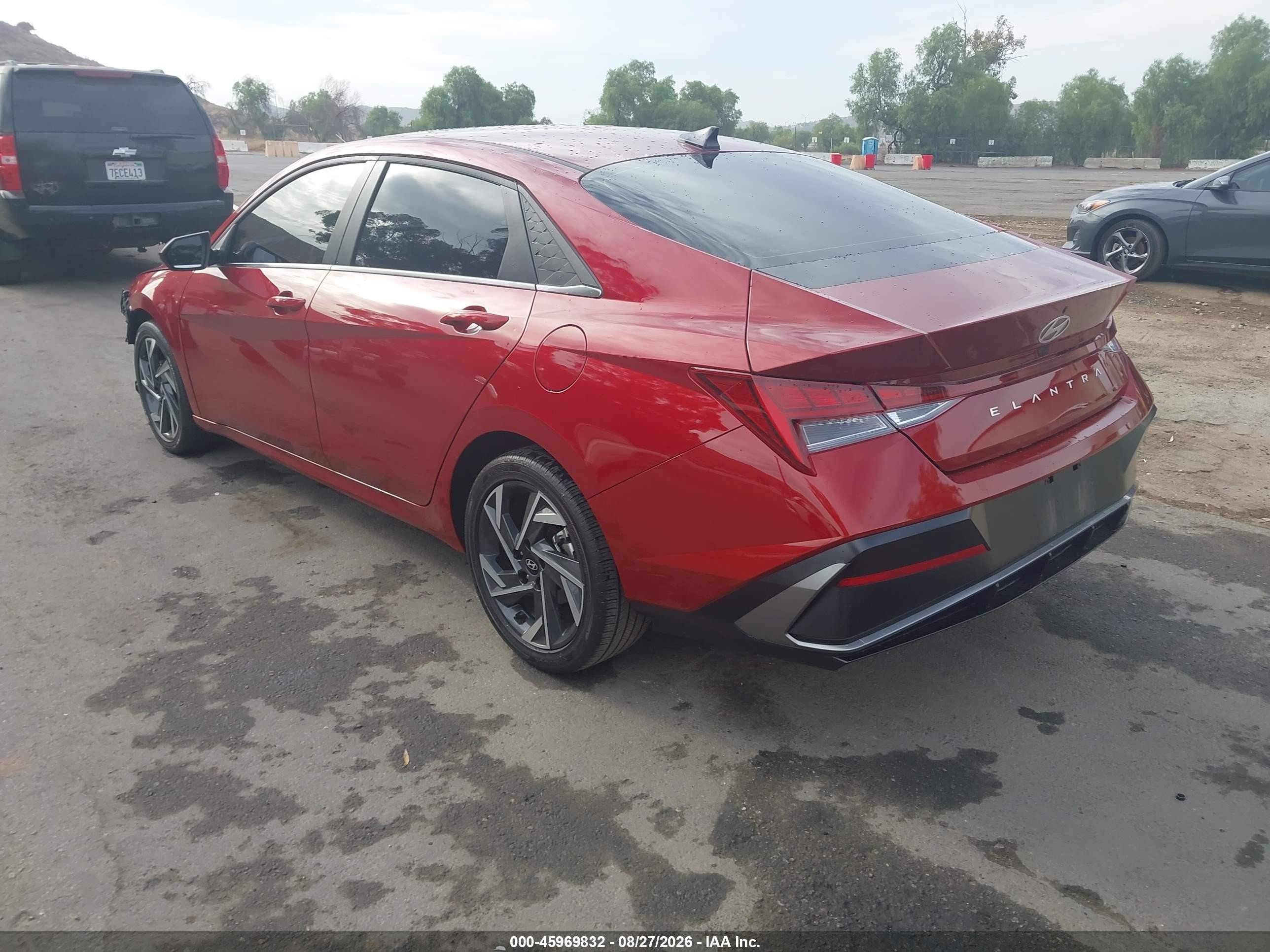 2025 Hyundai Elantra VIN KMHLS4DG7SU021389 IAAI salvage auction — Front End, Salvage (California), sold $5,600 on 2026-09-24 (photo 3)
