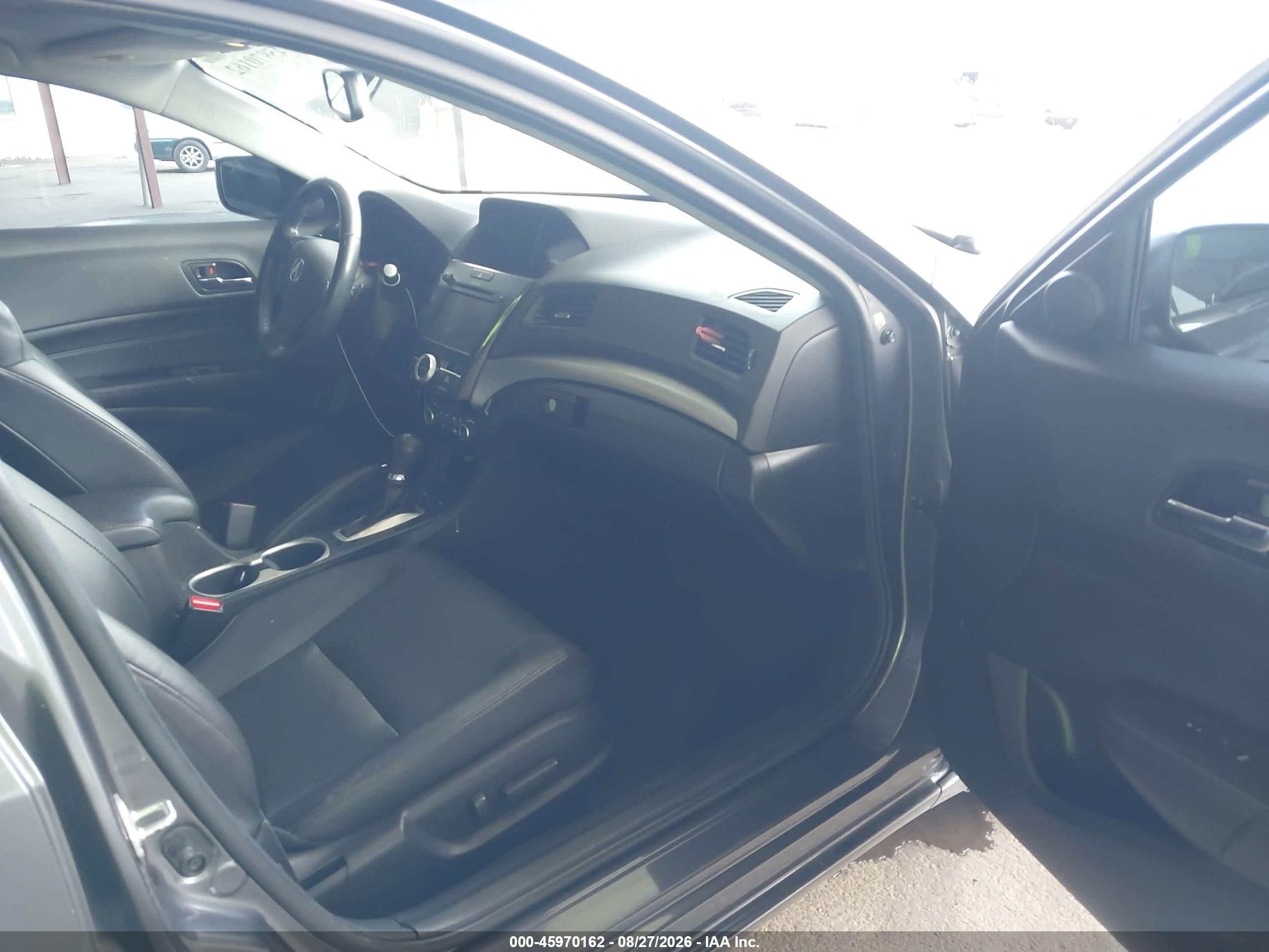 2018 Acura ILX VIN 19UDE2F74JA000230 IAAI salvage auction — Unknown, Salvage (California), sold $4,050 on 2026-09-27 (photo 5)