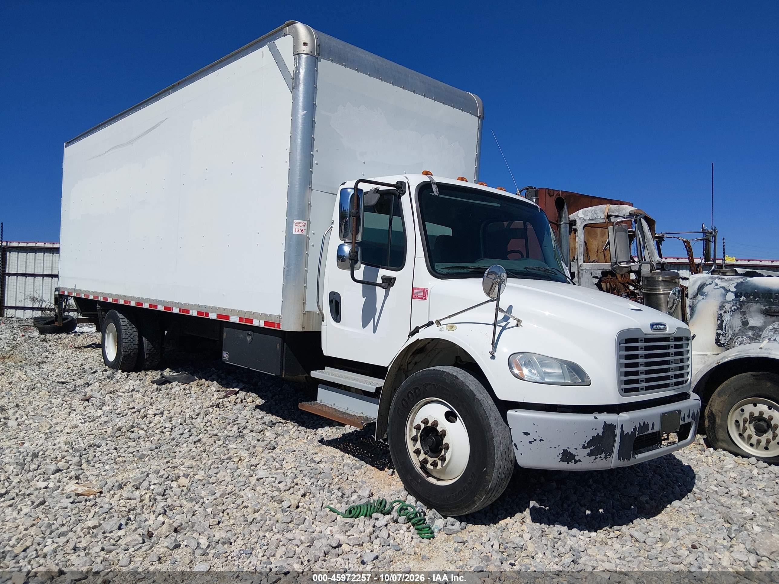 2017 Freightliner M2 106 VIN 1FVACWDU2HHJD5649 IAAI salvage auction — Rear End, Clear (Arkansas), sold $16,250 on 2026-10-15 (photo 1)