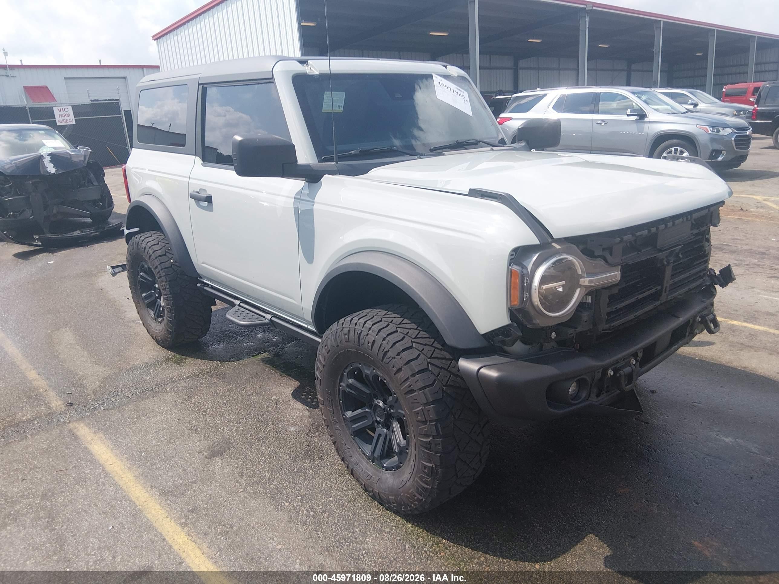 2022 Ford Bronco VIN 1FMDE5AH4NLB71422 — IAAI salvage auction photo