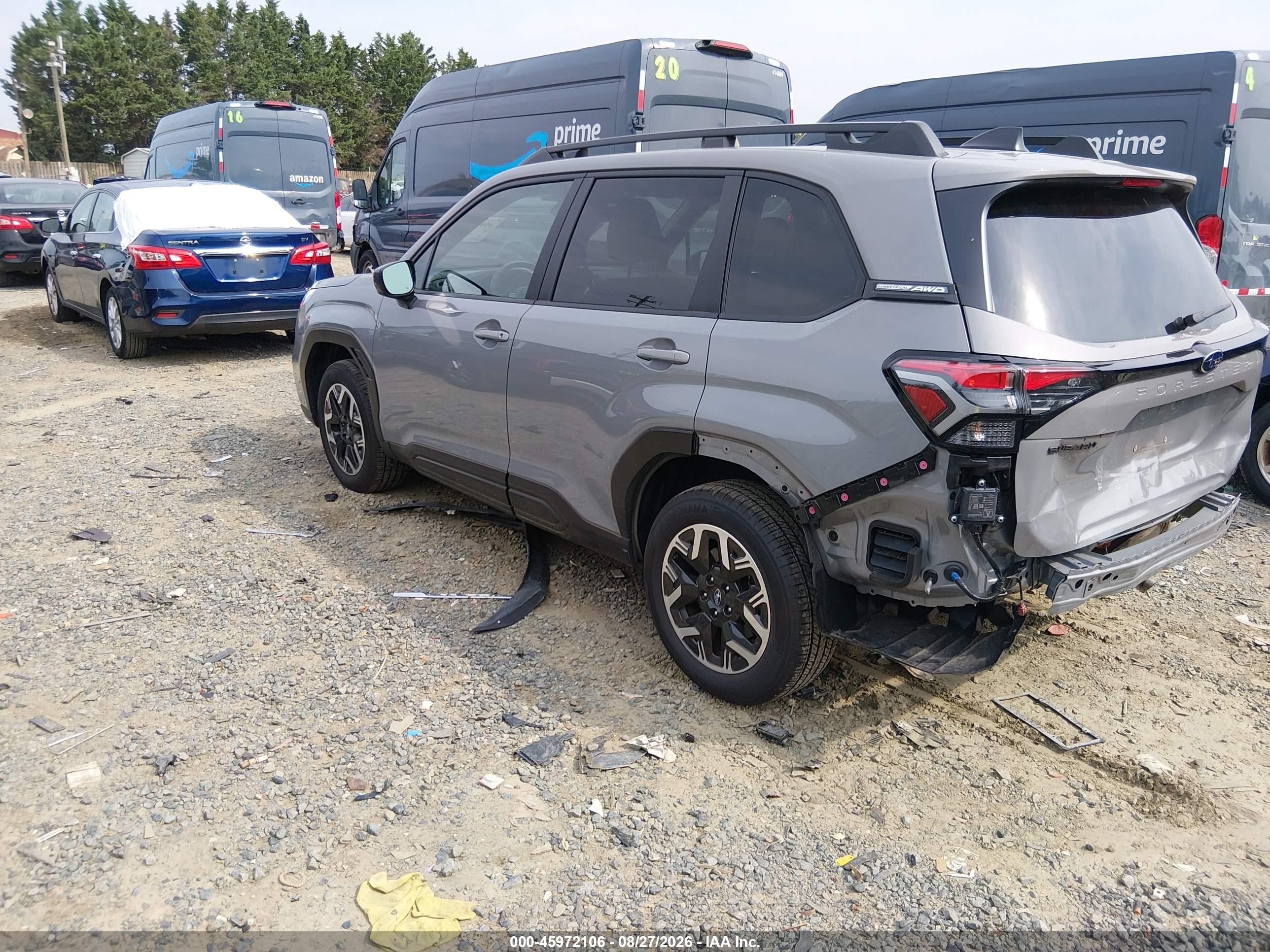 2025 Subaru Forester VIN JF2SLDDC4SH535768 IAAI salvage auction — Unknown, Salvage (Virginia), sold $12,100 on 2026-09-28 (photo 3)