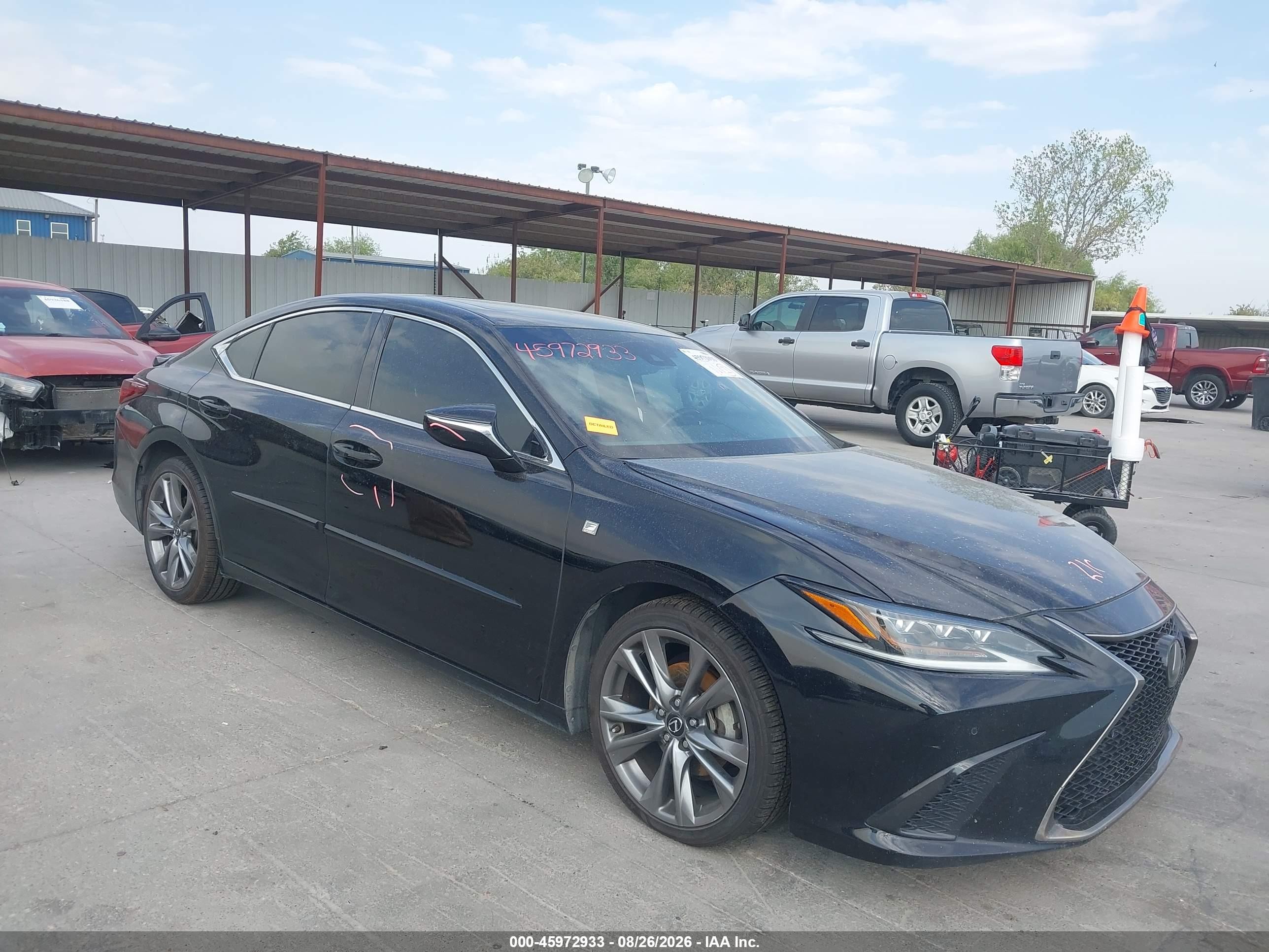 2019 Lexus ES 350 VIN 58ABZ1B17KU001317 — IAAI salvage auction photo