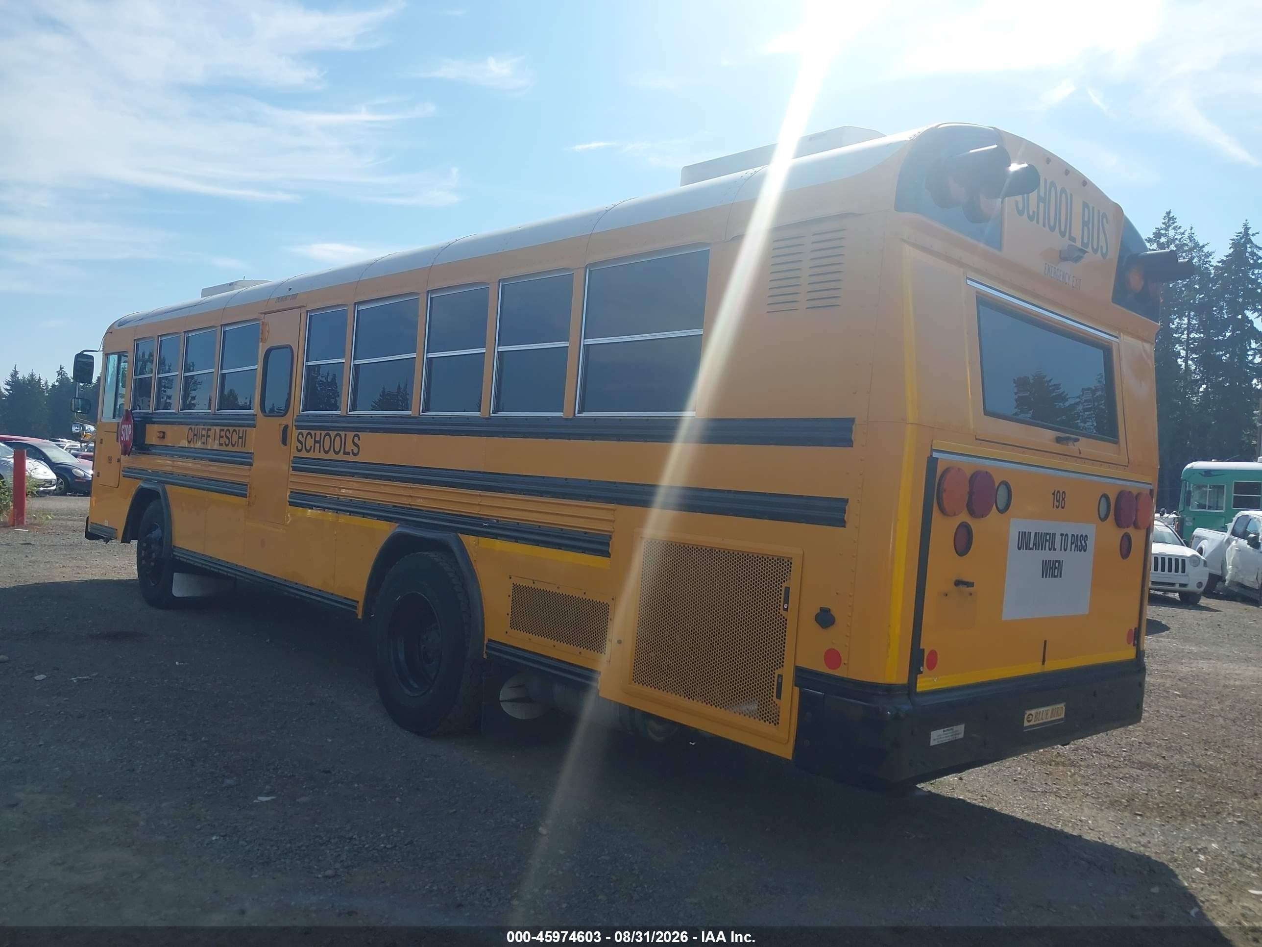 2016 Blue Bird School Bus / Transit Bus VIN 1BABGBPA6GF319984 IAAI salvage auction — Normal Wear, Sf97 (Washington), sold $10,400 on 2026-09-10 (photo 3)
