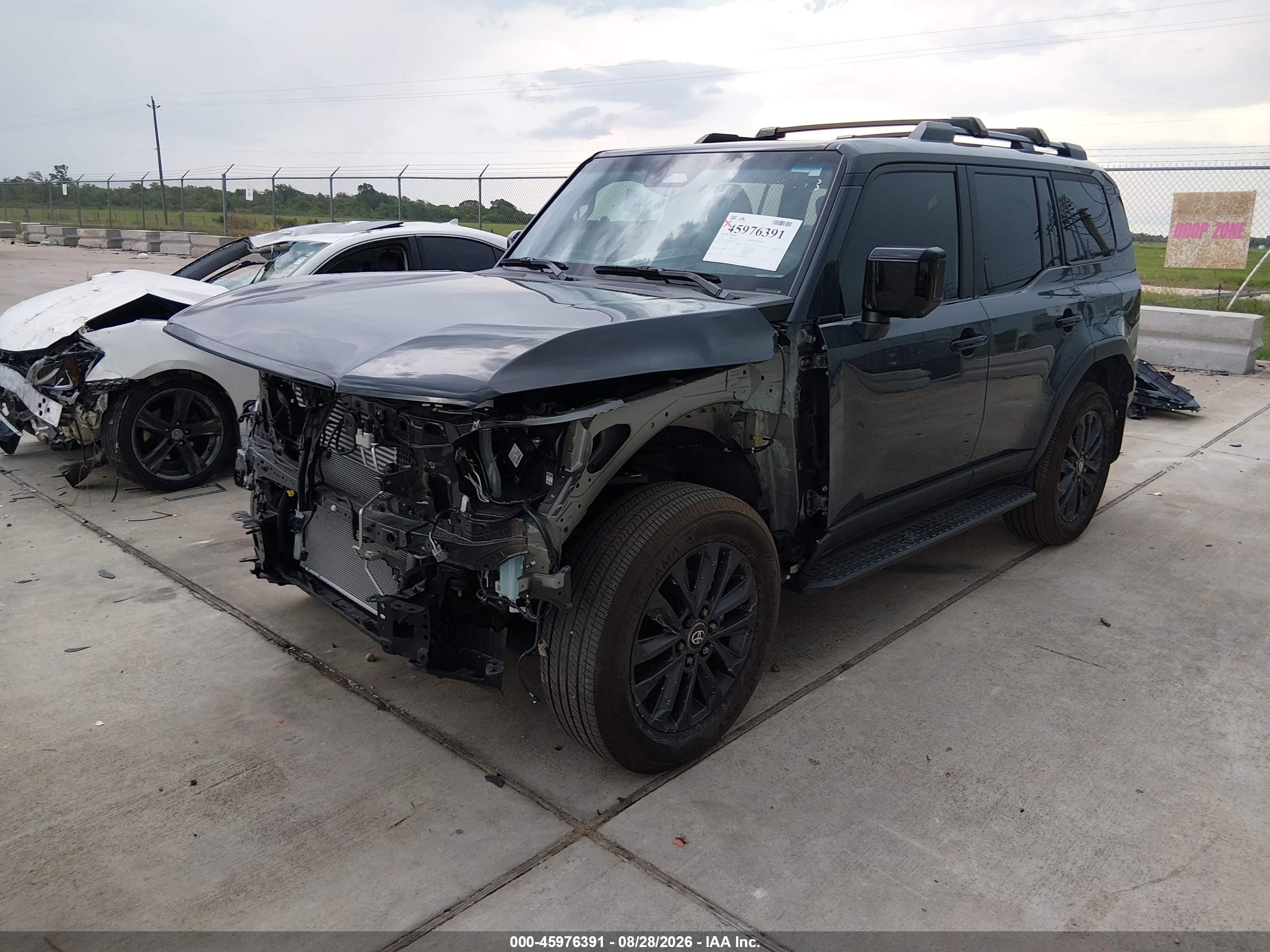 2025 Toyota Land Cruiser VIN JTEABFAJ2SK037756 IAAI salvage auction — Front End, Salvage (Texas), sold $35,250 on 2026-09-06 (photo 2)
