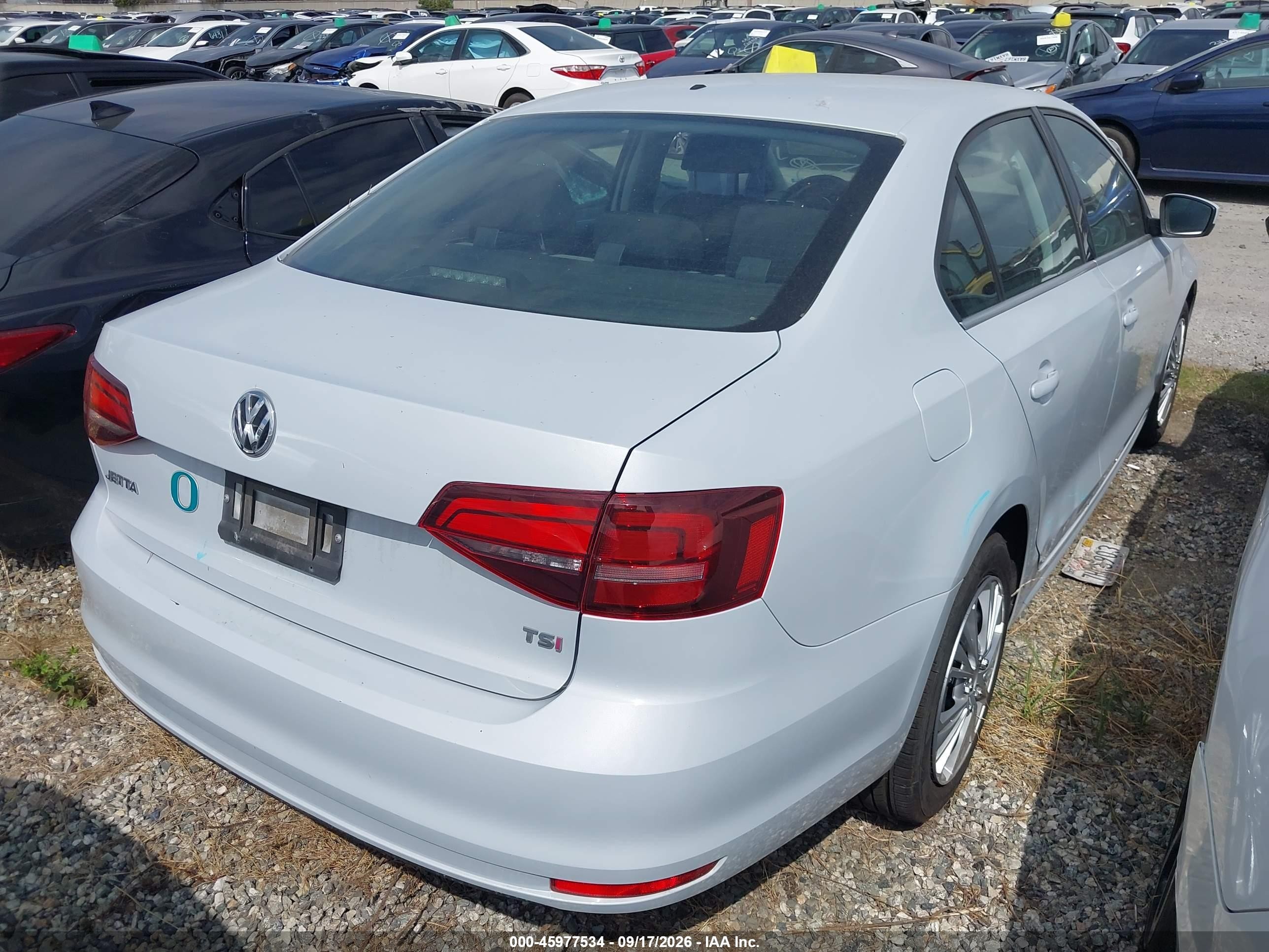 2017 Volkswagen Jetta VIN 3VW2B7AJ3HM343006 IAAI salvage auction — Side, Salvage Certificate (California), sold $3,850 on 2026-09-19 (photo 4)