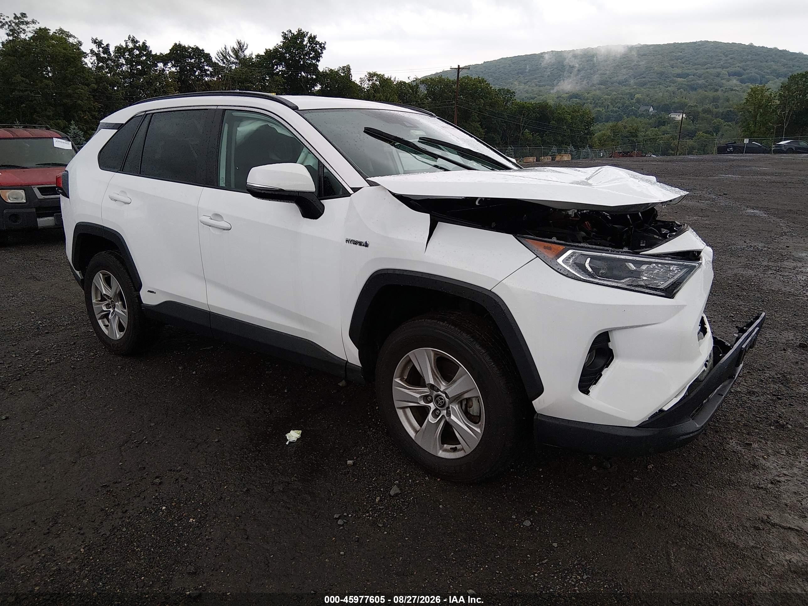 2021 Toyota RAV4 Hybrid VIN 4T3RWRFV1MU032017 — IAAI salvage auction photo
