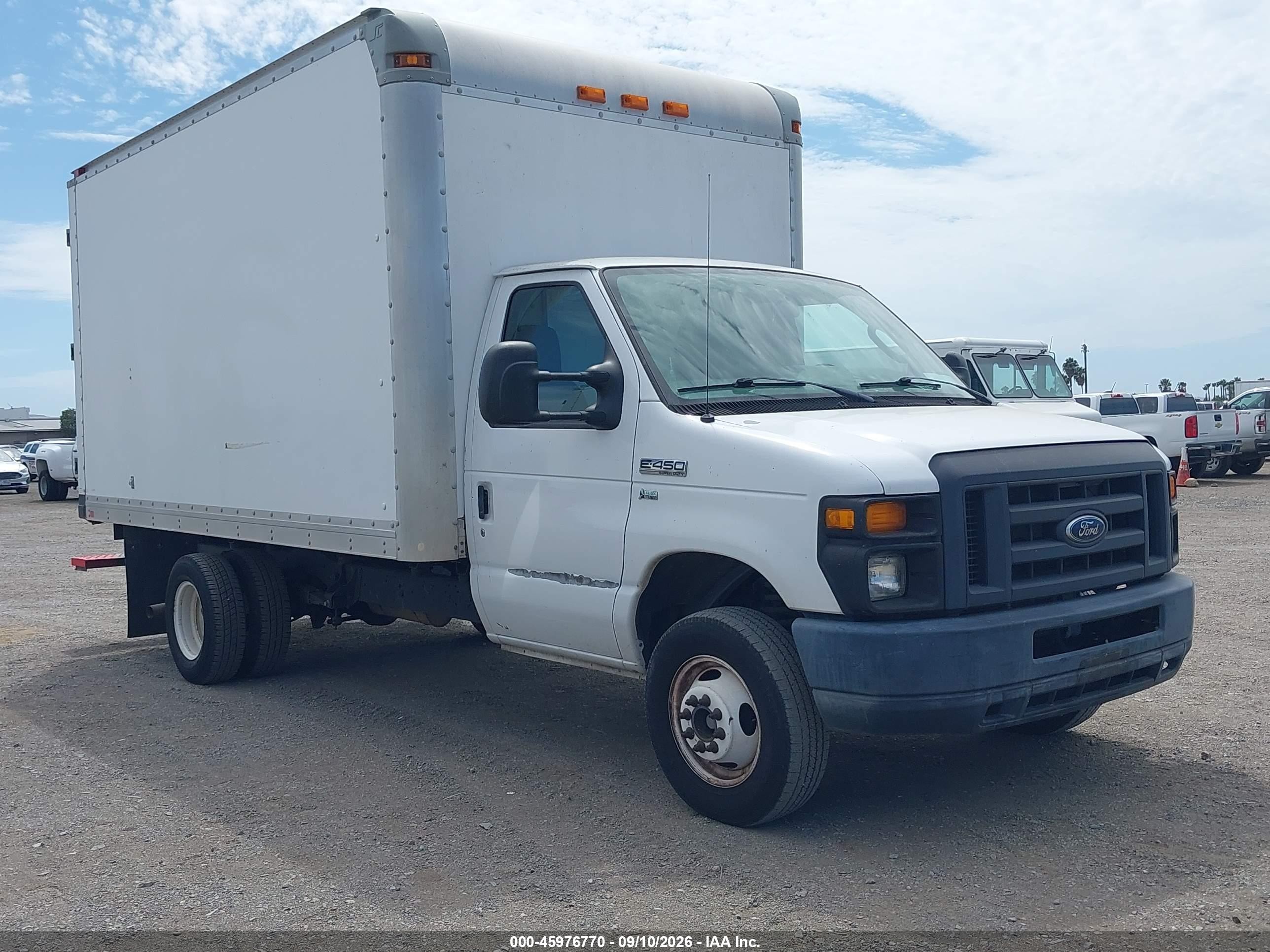 2013 Ford E-450 VIN 1FDXE4FL2DDB26461 — IAAI salvage auction photo