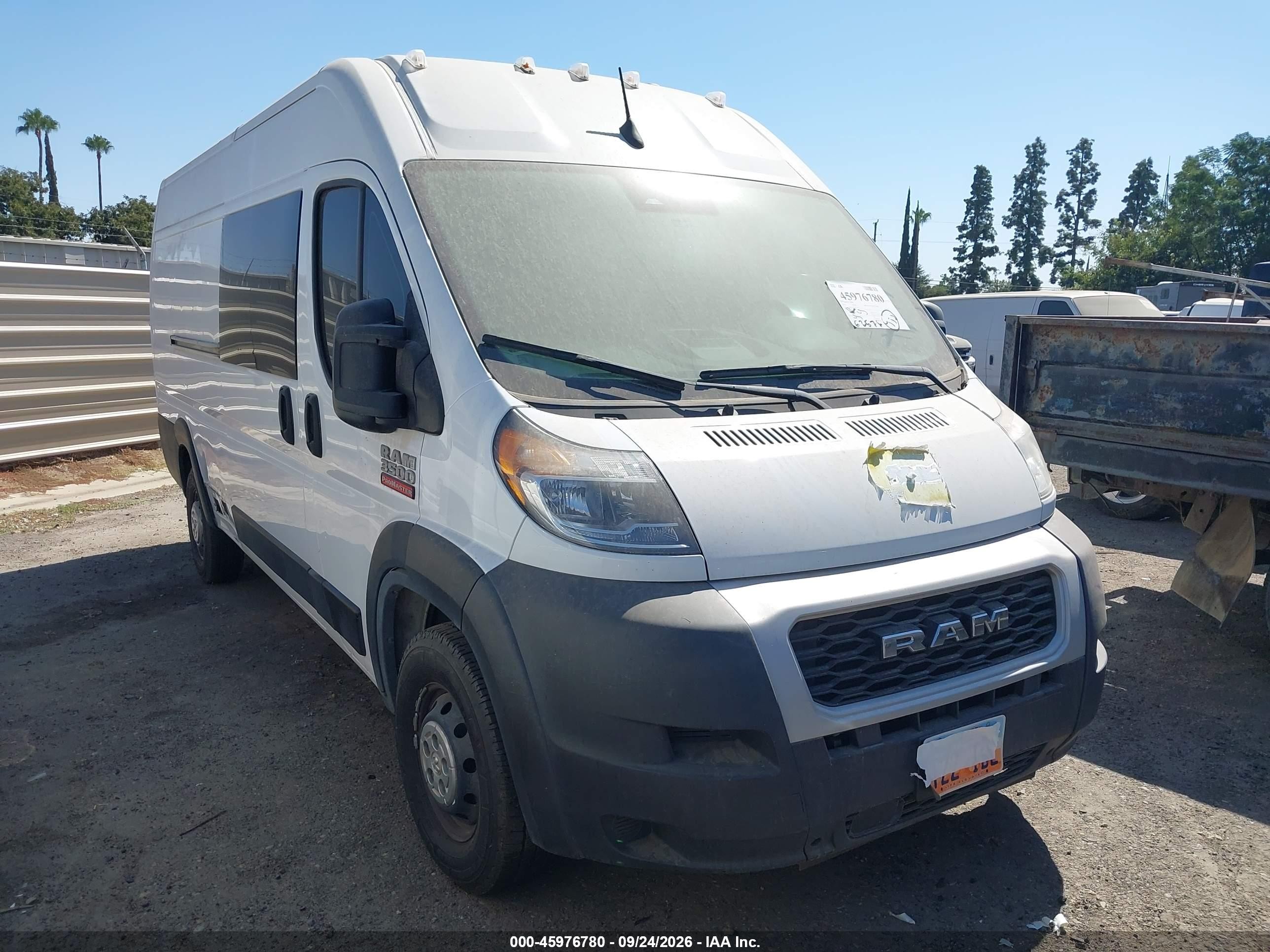 2022 Ram ProMaster 3500 VIN 3C6MRVJG6NE138311 IAAI salvage auction — Normal Wear, Clear (California), sold $14,200 on 2026-09-29 (photo 1)