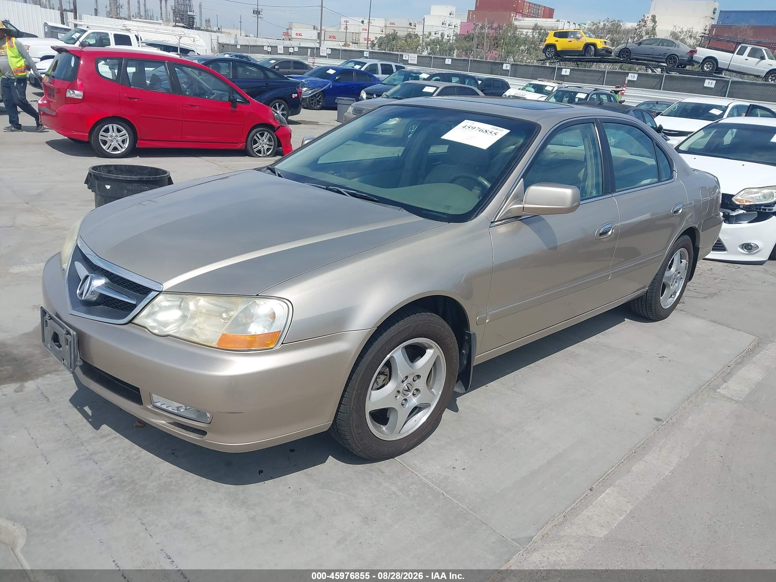 2003 Acura Tl VIN 19UUA56653A046818 IAAI salvage auction — Side, Salvage (California), sold $725 on 2026-09-11 (photo 2)