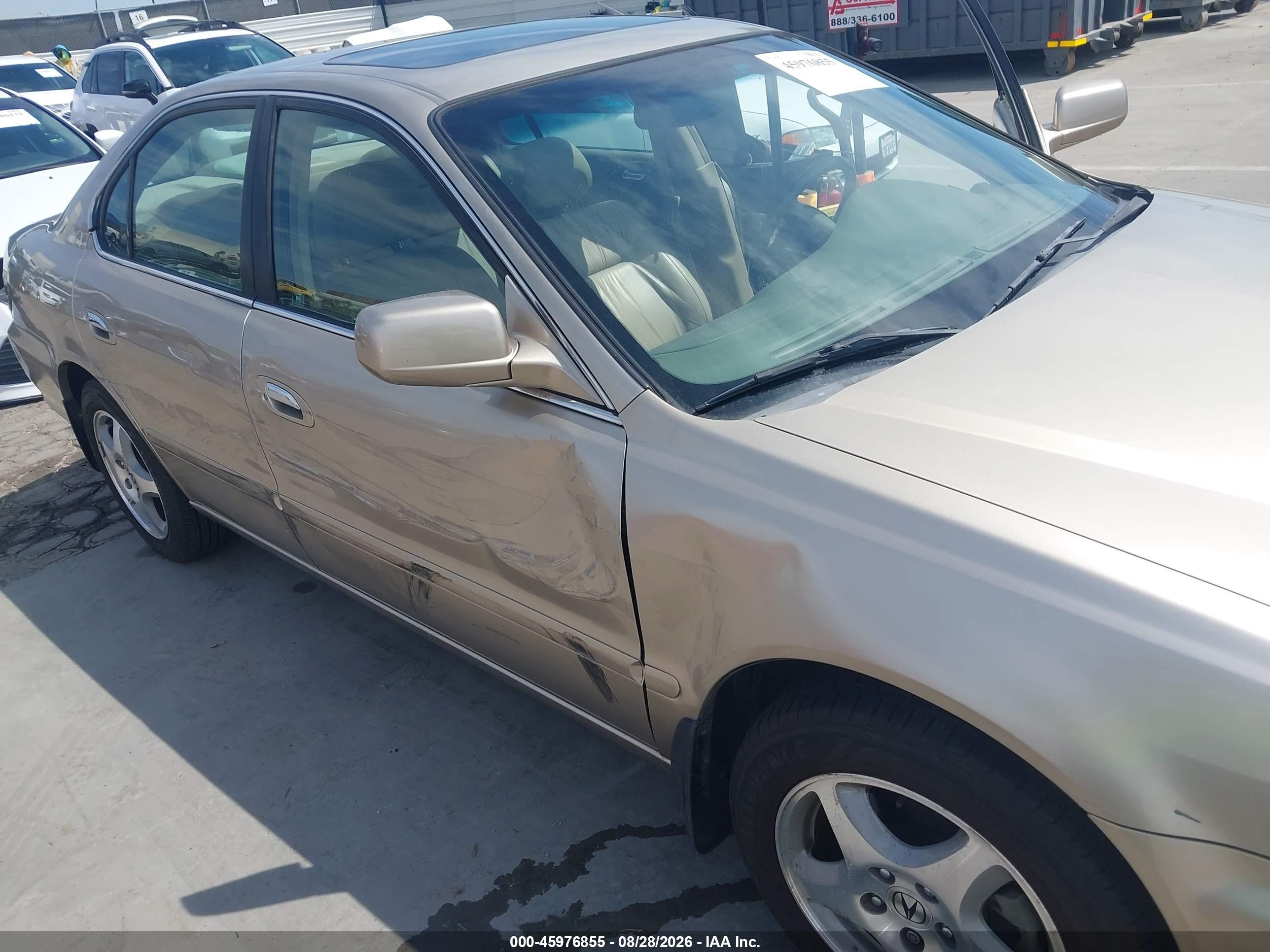 2003 Acura Tl VIN 19UUA56653A046818 IAAI salvage auction — Side, Salvage (California), sold $725 on 2026-09-11 (photo 6)