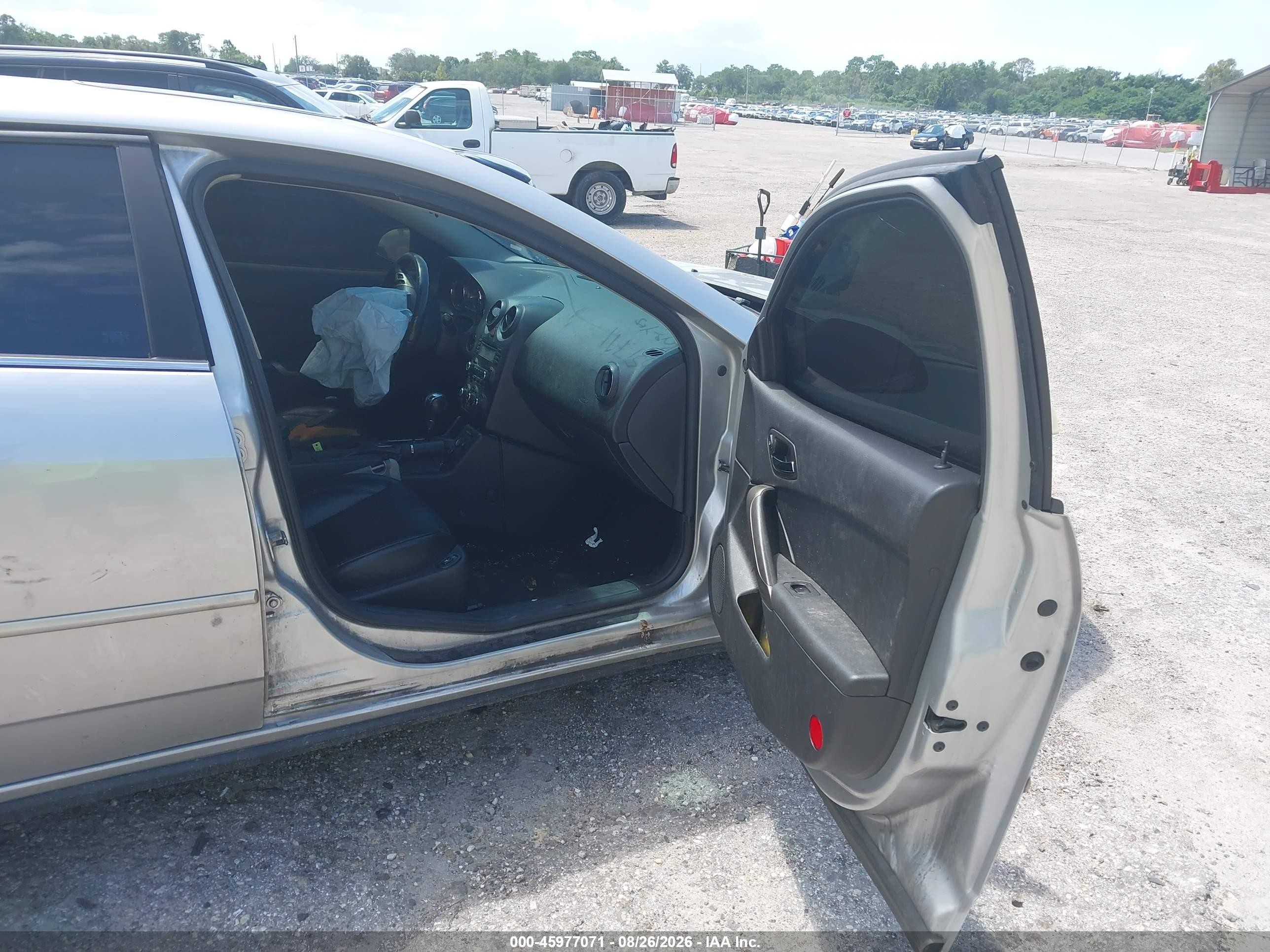 2008 Pontiac G6 VIN 1G2ZH57N384166312 IAAI salvage auction — Front End, Rebuildable (Florida), sold $325 on 2026-09-11 (photo 5)