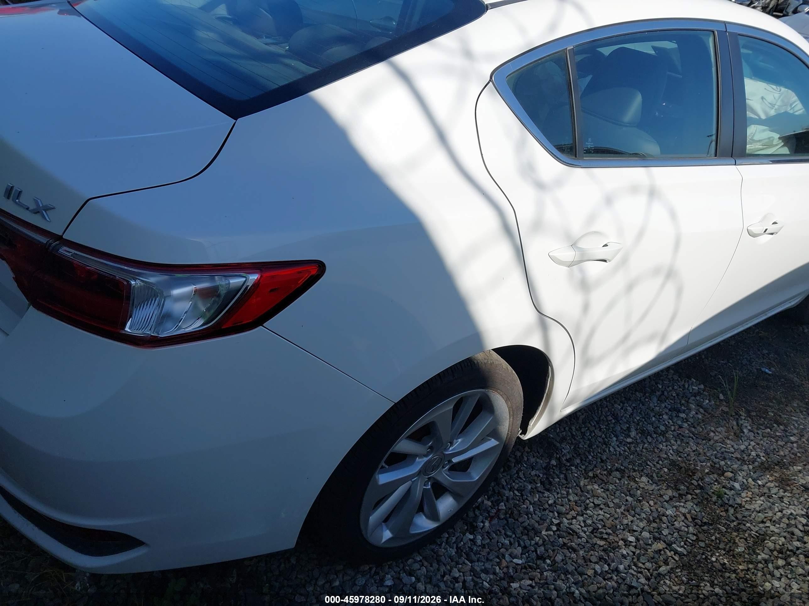 2016 Acura ILX VIN 19UDE2F35GA024722 IAAI salvage auction — Front End, Salvage Certificate (California), sold $2,700 on 2026-09-13 (photo 4)