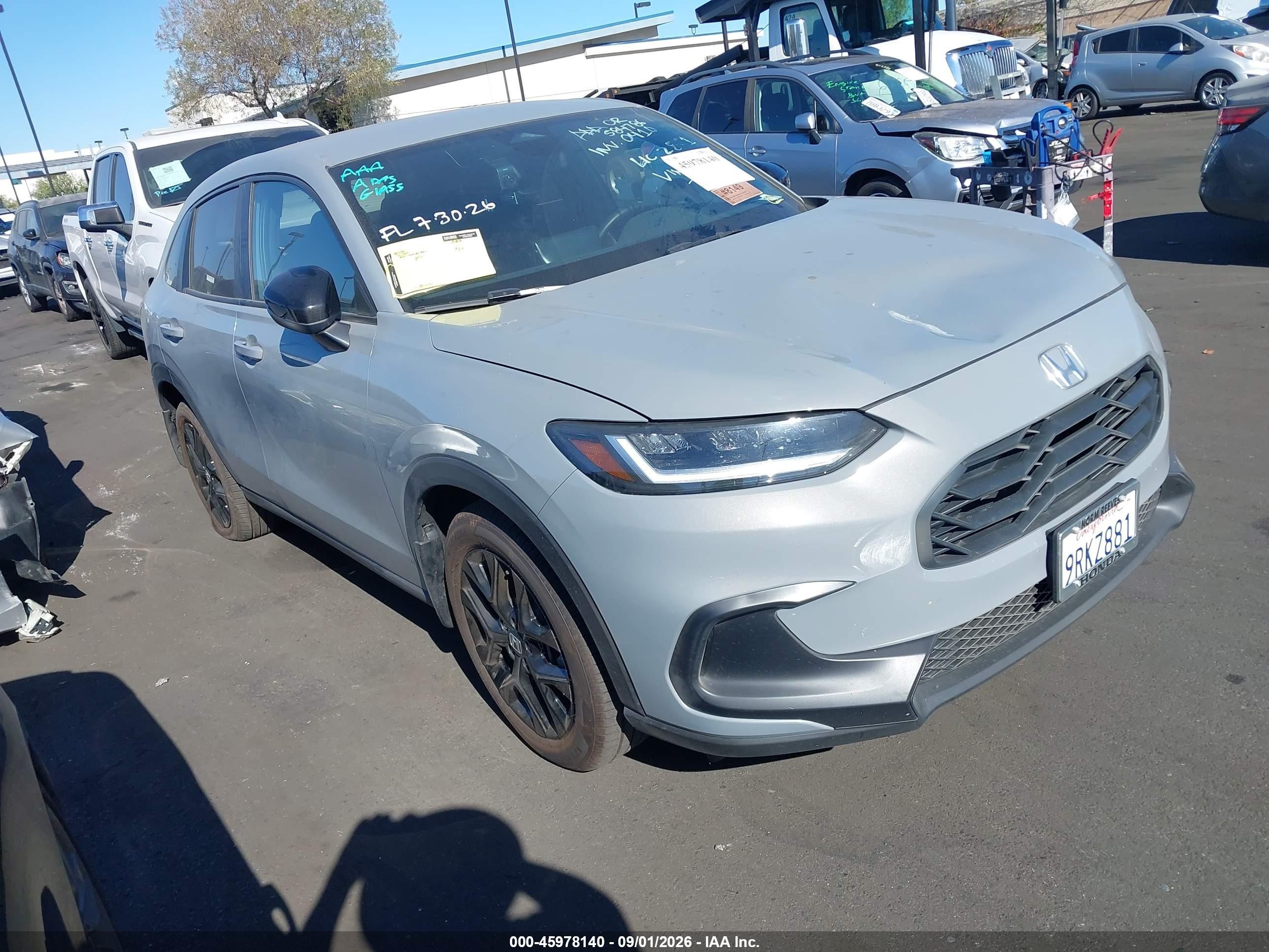 2025 Honda HR-V VIN 3CZRZ1H55SM731018 — IAAI salvage auction photo