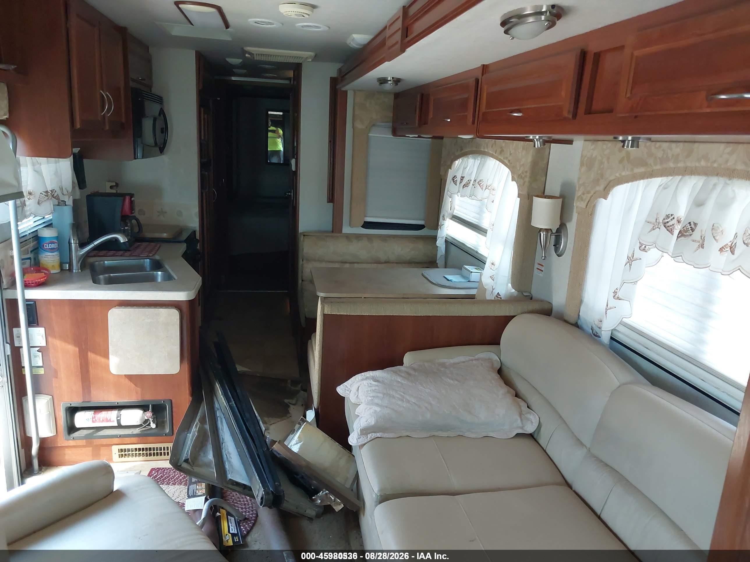 2008 Workhorse Custom Chassis Motorhome Chassis VIN 5B4MP67G783428392 IAAI salvage auction — Normal Wear, Salvage (Maryland), sold $100 on 2026-09-09 (photo 8)