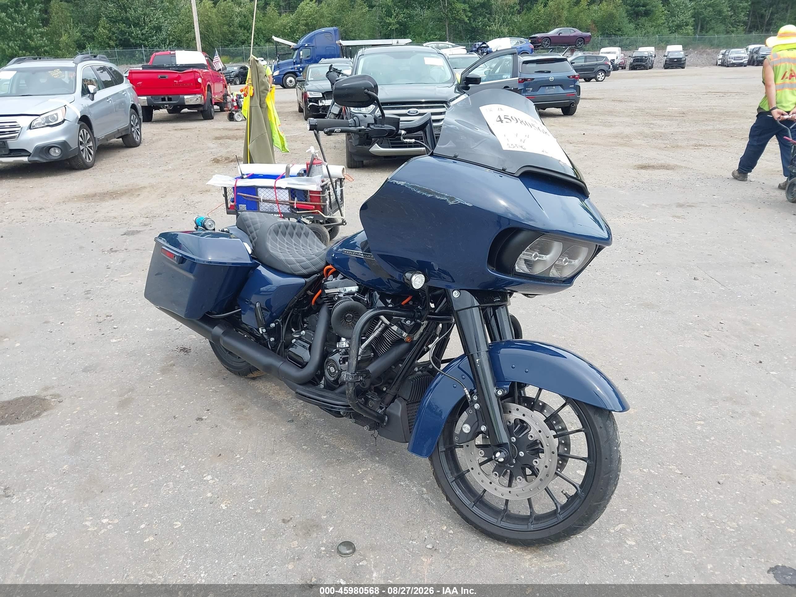 2019 Harley-Davidson FLTRXS VIN 1HD1KTP18KB609938 — IAAI salvage auction photo
