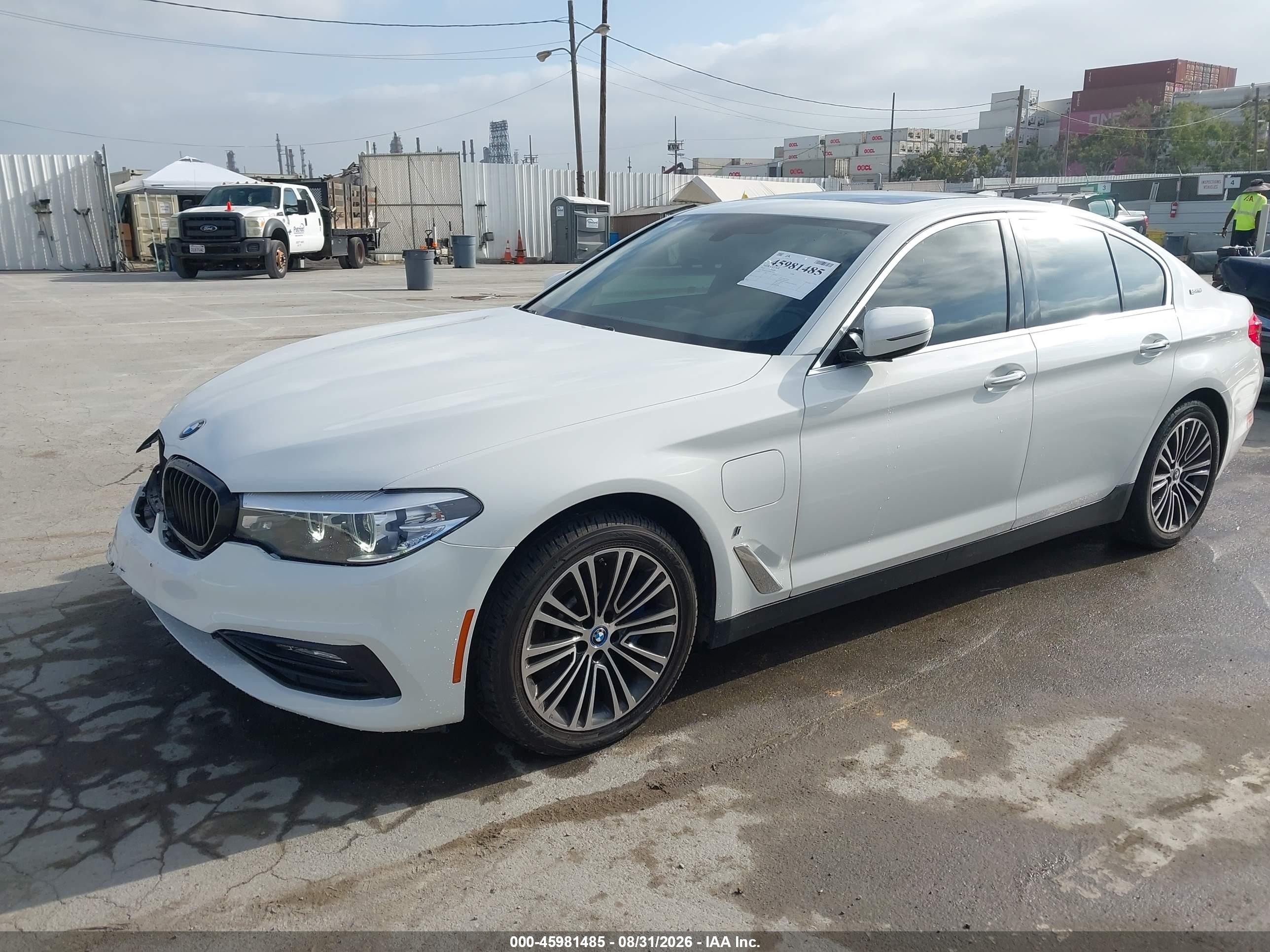 2018 BMW 5er VIN WBAJA9C59JB250031 IAAI salvage auction — Front End, Salvage (California), sold $7,400 on 2026-09-13 (photo 2)