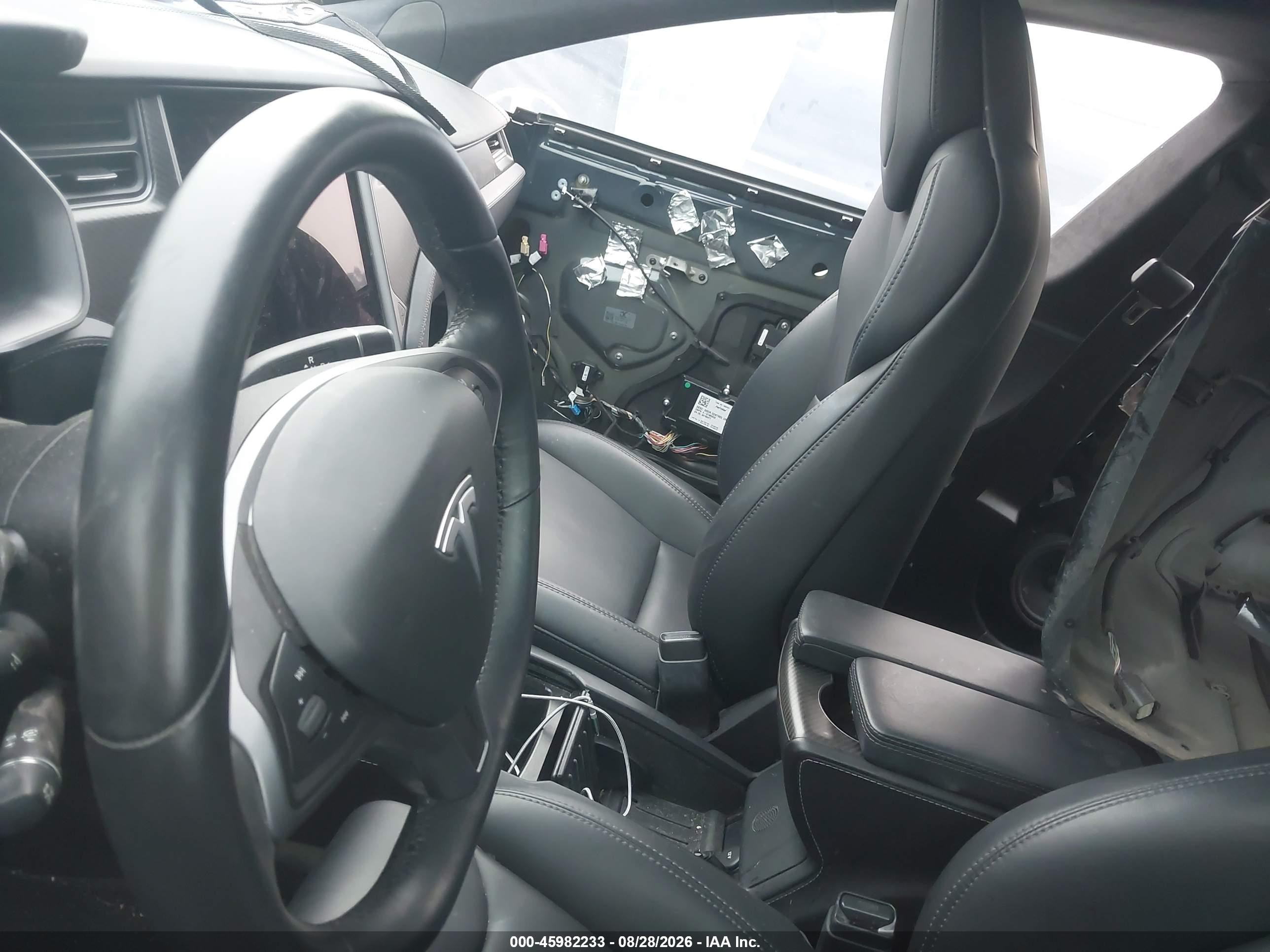 2018 Tesla Model s VIN 5YJSA1E2XJF273374 IAAI salvage auction — All Over, Salvage (Idaho), sold $7,000 on 2026-10-08 (photo 7)