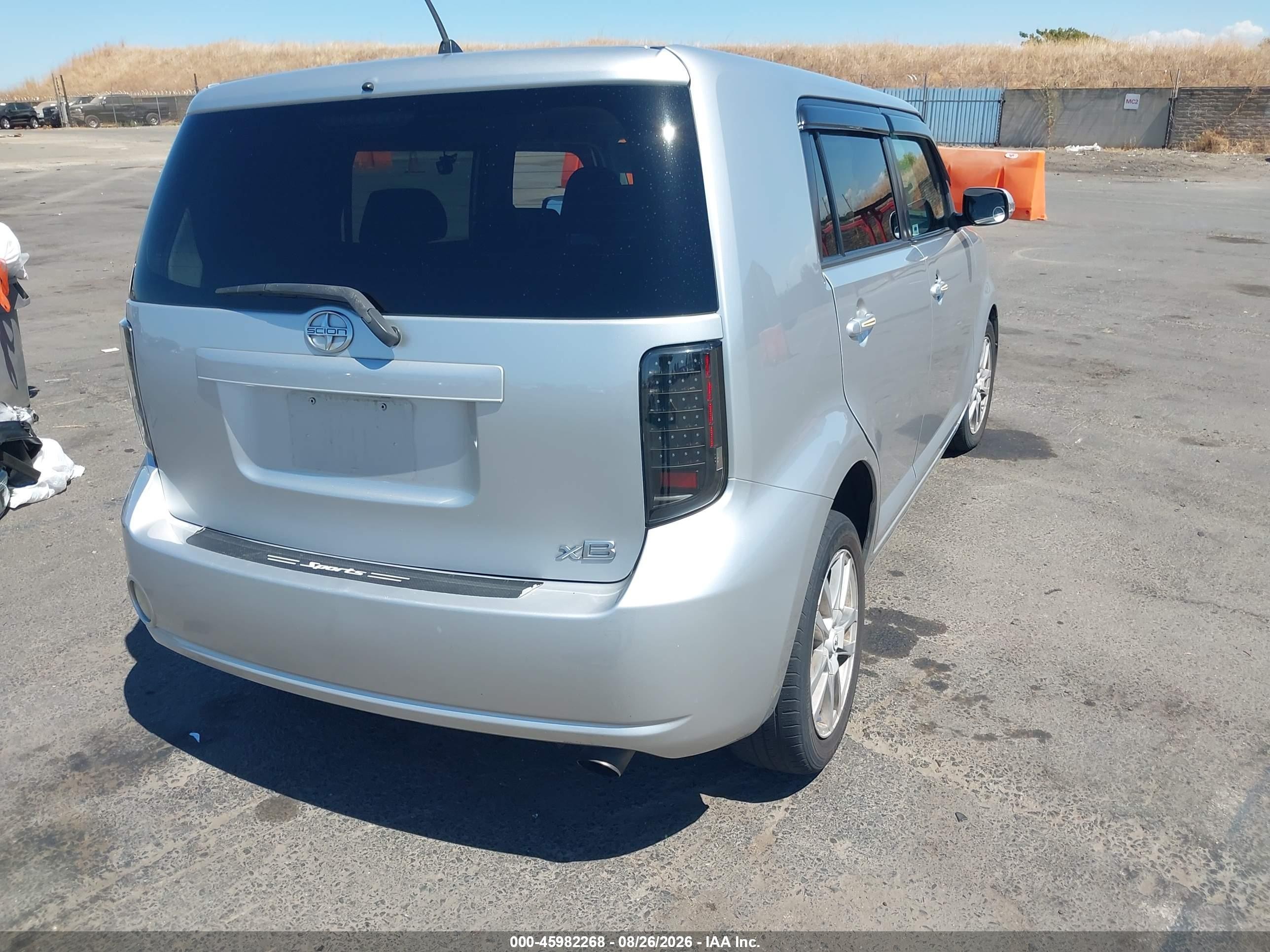 2008 Scion Xb VIN JTLKE50E081020794 IAAI salvage auction — Unknown, Salvage (California), sold $500 on 2026-09-12 (photo 4)