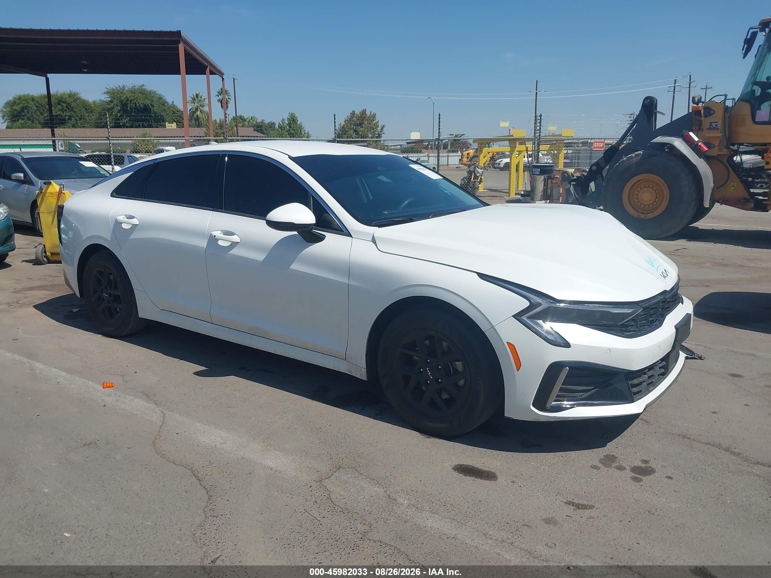 2025 Kia K5 VIN KNAG24J73S5299093 — IAAI salvage auction photo