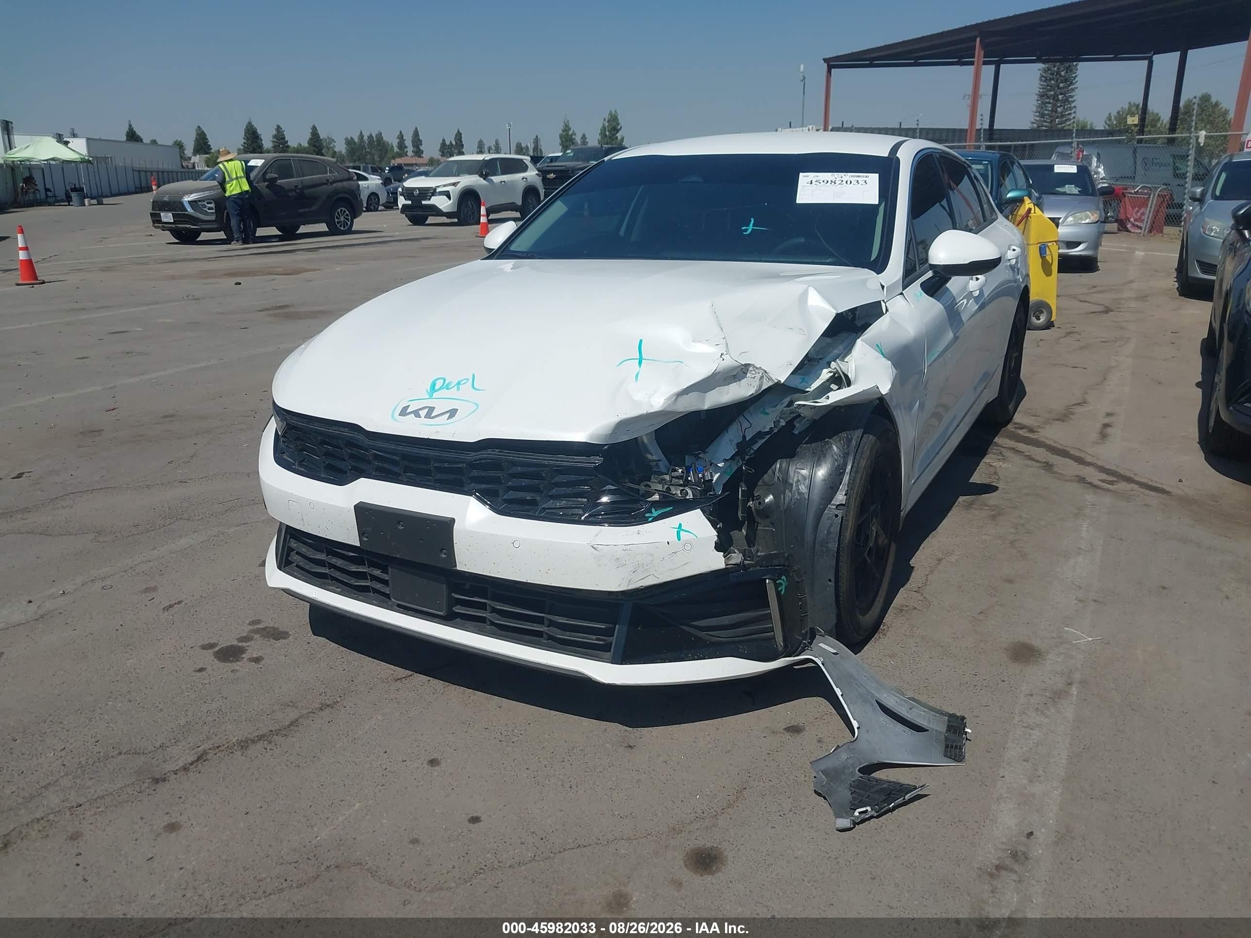 2025 Kia K5 VIN KNAG24J73S5299093 IAAI salvage auction — Front End, Salvage (California), sold $6,000 on 2026-09-12 (photo 6)