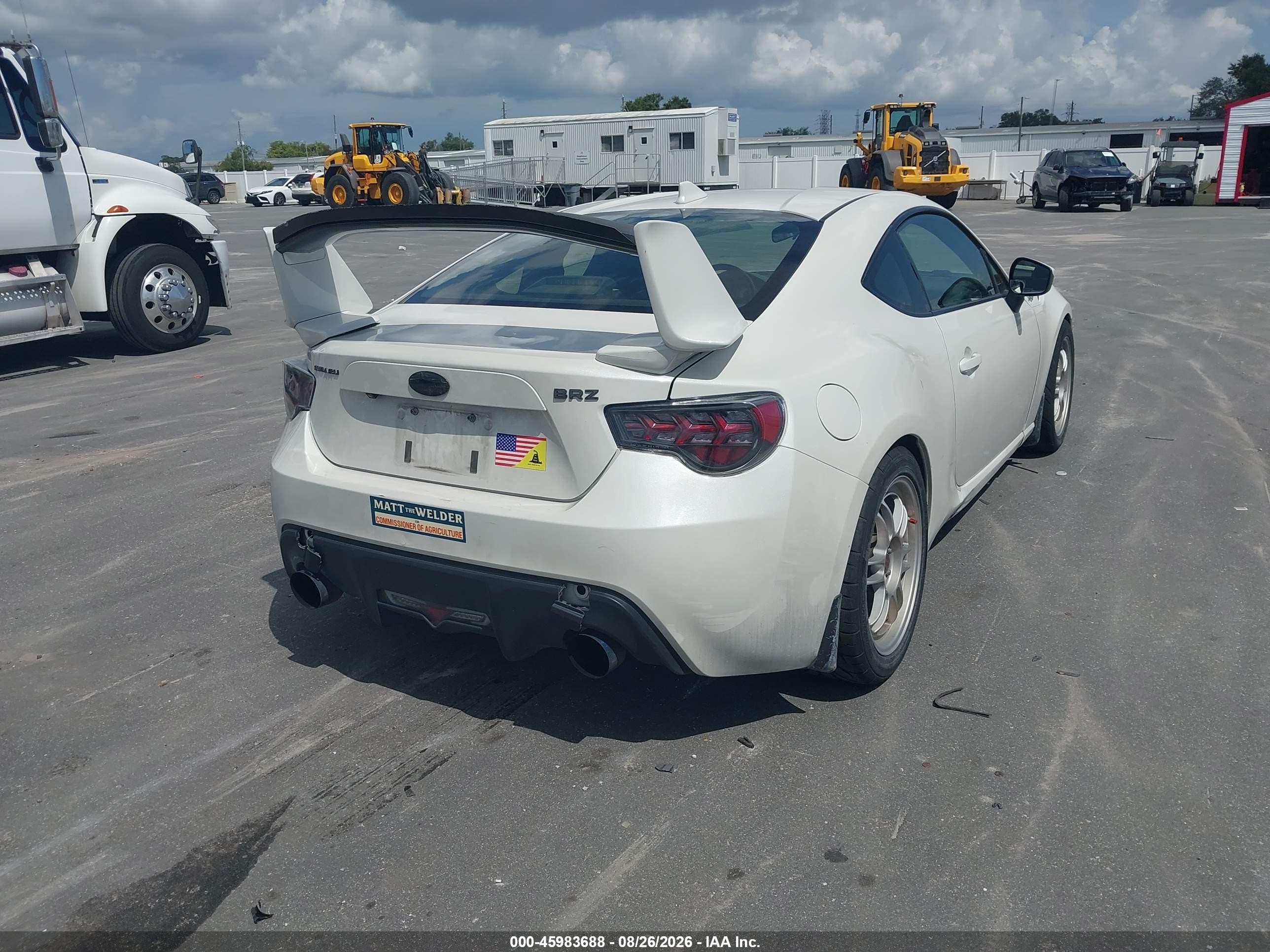 2016 Scion Fr-s VIN JF1ZNAA14G8702989 IAAI salvage auction — Normal Wear, Clear (Florida), sold $3,825 on 2026-09-10 (photo 4)